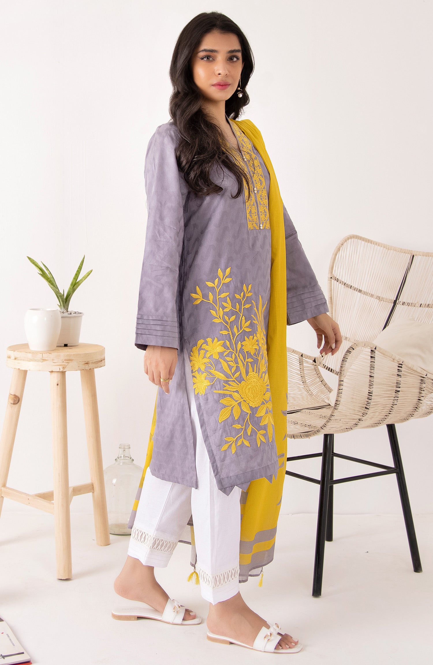 Stitched 2 Piece Embroidered Jacquard Shirt and Lawn Dupatta (NRDS-218/S GREY)