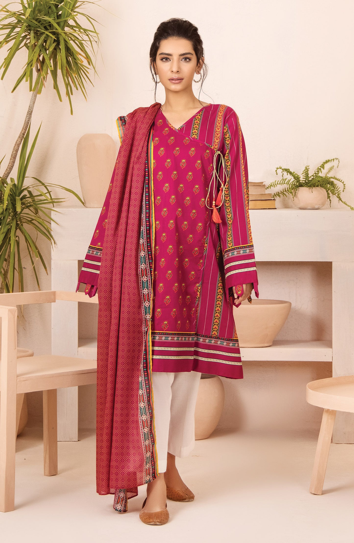 Unstitched 2 Piece Printed Heavy Lawn Shirt and Lawn Dupatta
