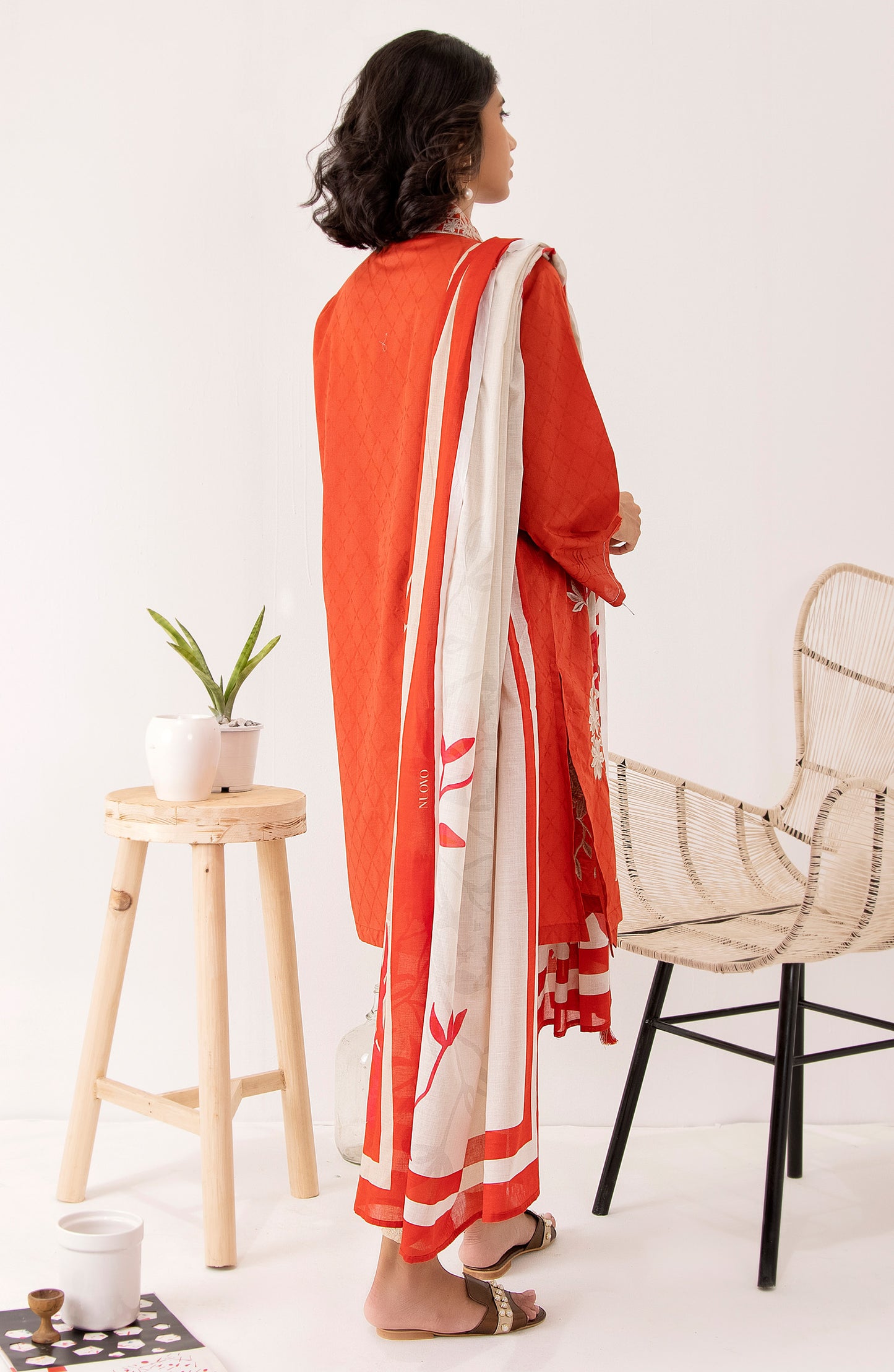 Stitched 2 Piece Embroidered Jacquard Shirt and Lawn Dupatta (NRDS-218/S RED)