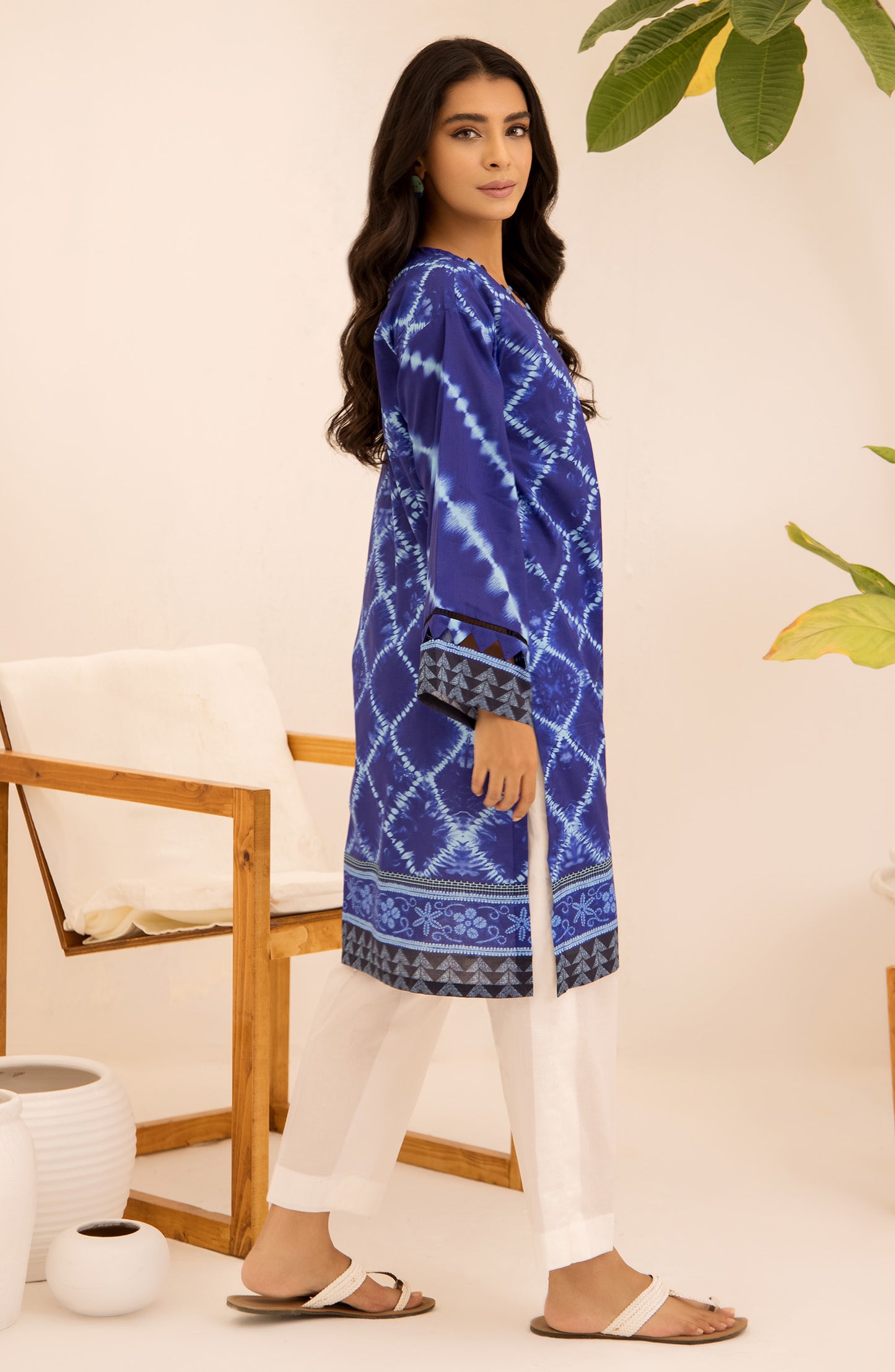 Unstitched 1 Piece Printed Lawn Shirt