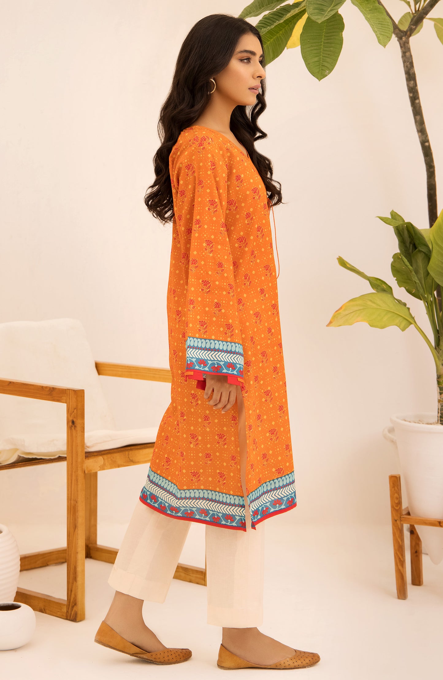 Unstitched 1 Piece Printed Lawn Shirt