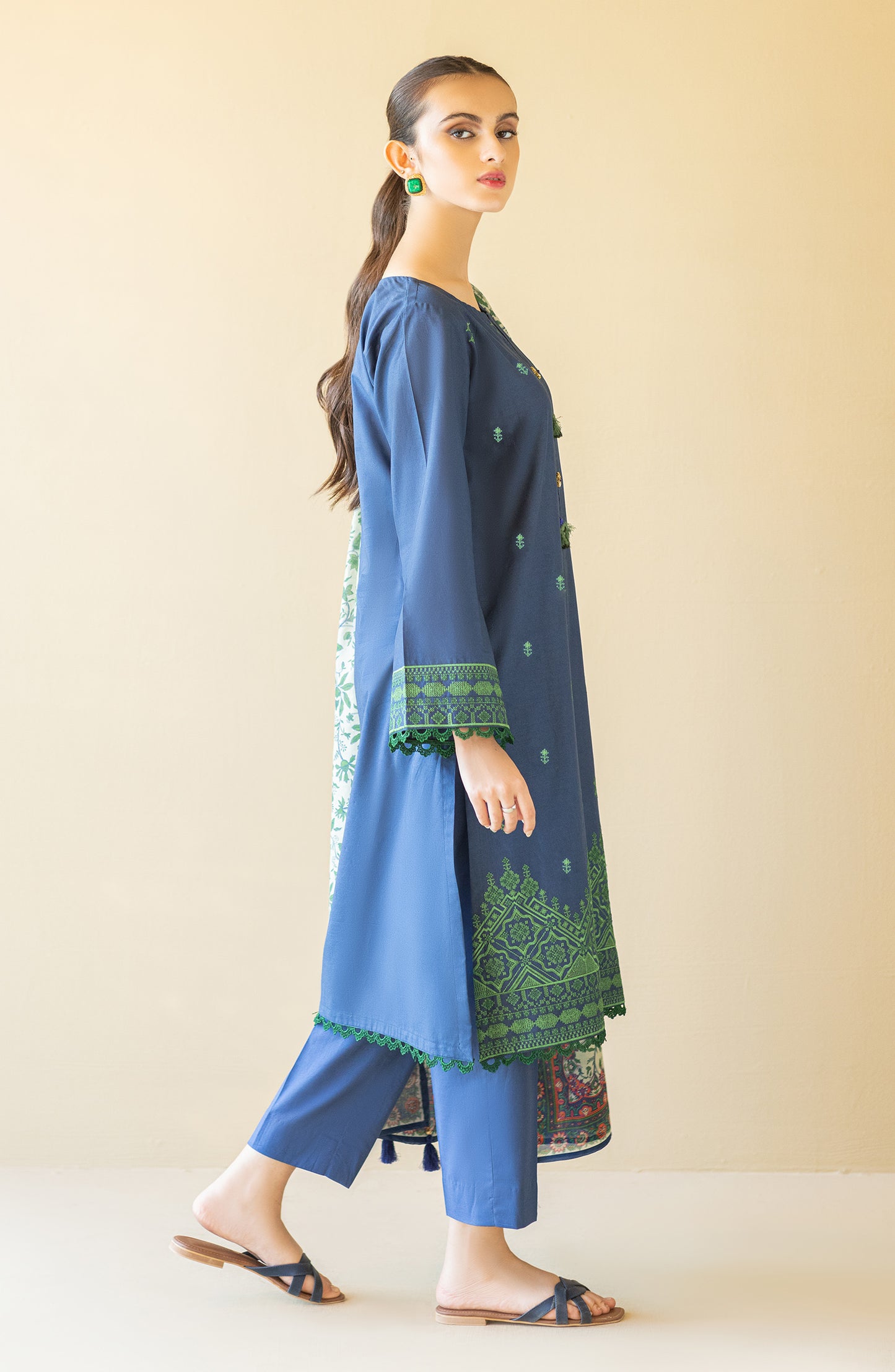 OTL-22-209/U Blue CAMBRIC  UNSTITCHED SHIRT DUPATTA PANTS