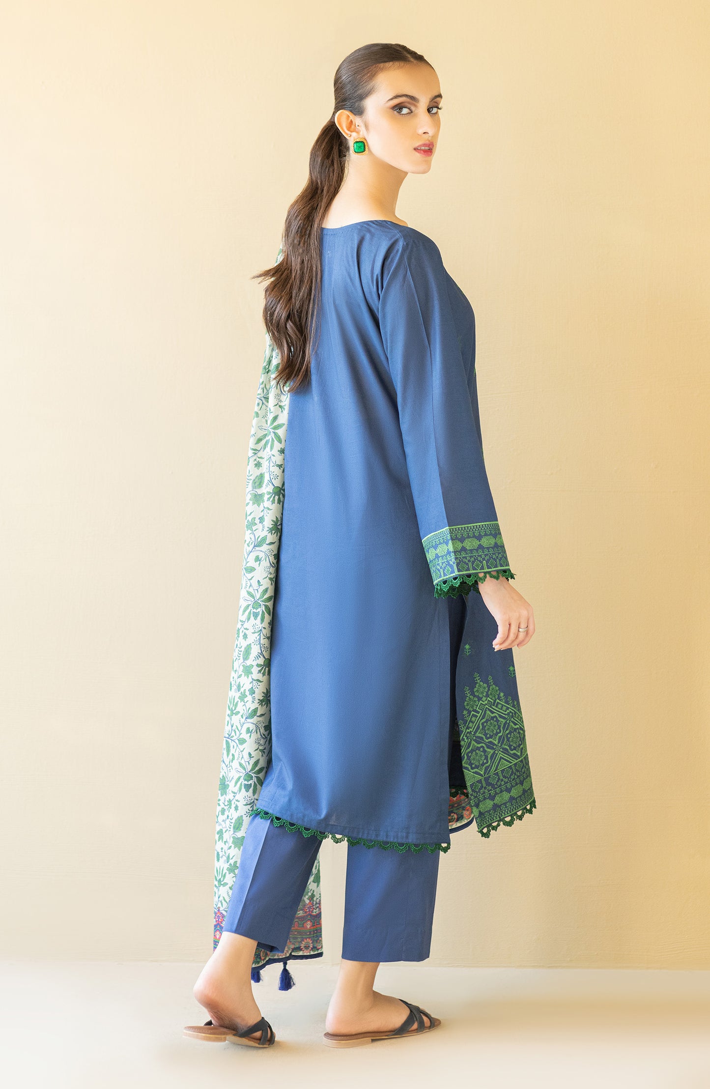 OTL-22-209/U Blue CAMBRIC  UNSTITCHED SHIRT DUPATTA PANTS