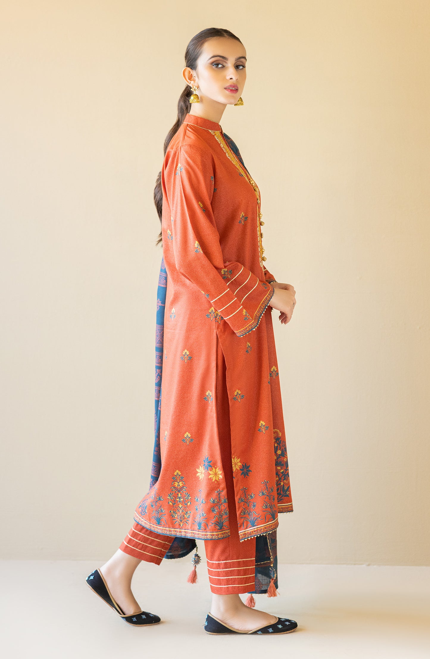 OTL-22-064/U ORANGE KARANDI  UNSTITCHED SHIRT DUPATTA PANTS