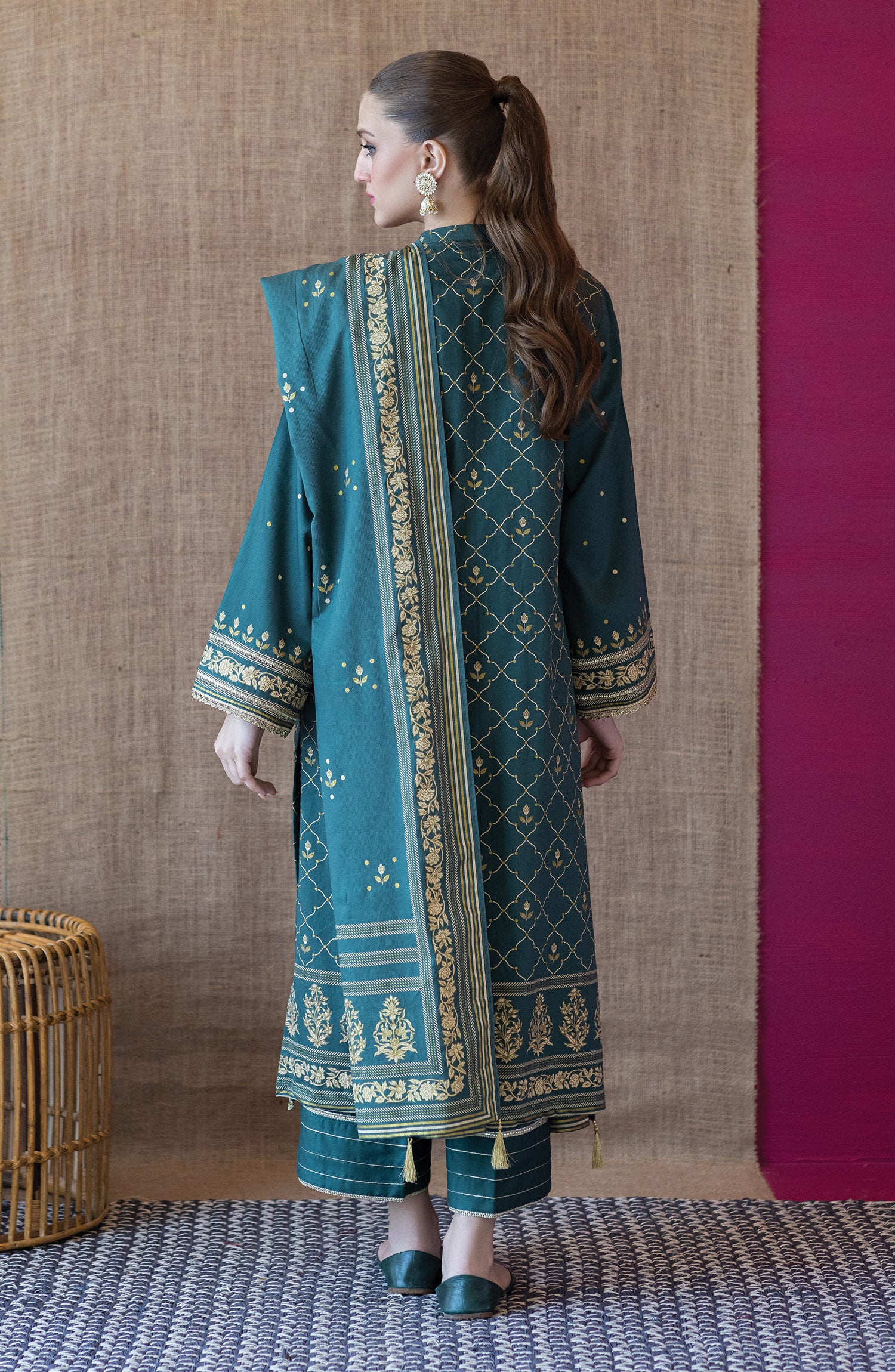 OTL-22-165/U GREEN COTTEL  UNSTITCHED SHIRT DUPATTA PANTS