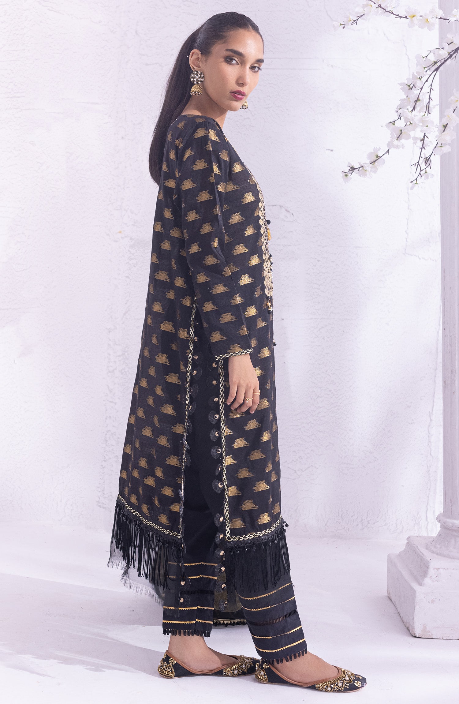 OTLF-22-004/U BLACK JACQUARD  UNSTITCHED SHIRT DUPATTA PANTS