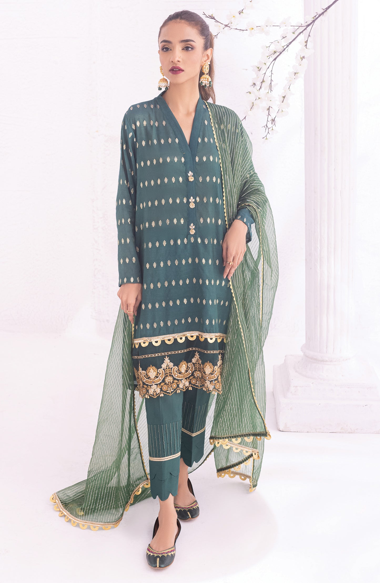 OTLF-22-006/U GREEN JACQUARD  UNSTITCHED SHIRT DUPATTA PANTS