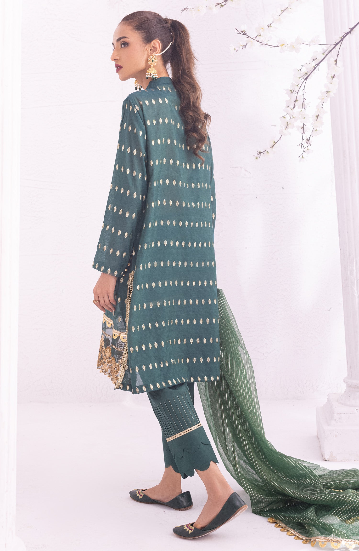 OTLF-22-006/U GREEN JACQUARD  UNSTITCHED SHIRT DUPATTA PANTS