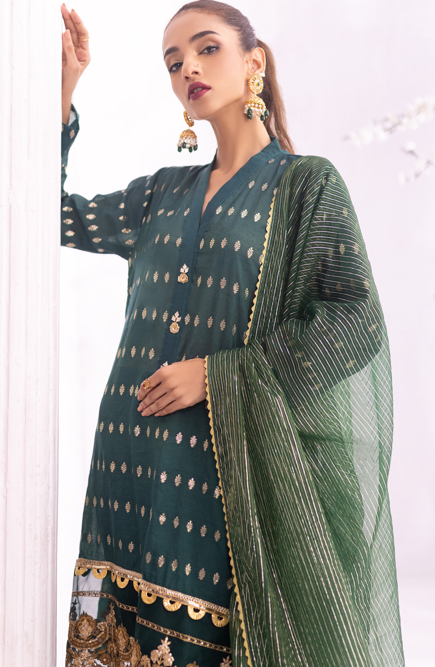 OTLF-22-006/U GREEN JACQUARD  UNSTITCHED SHIRT DUPATTA PANTS
