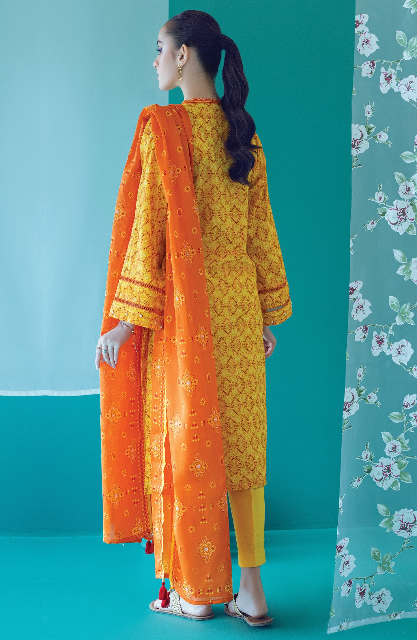 OTL-22-193/U YELLOW LAWN  UNSTITCHED SHIRT DUPATTA PANTS