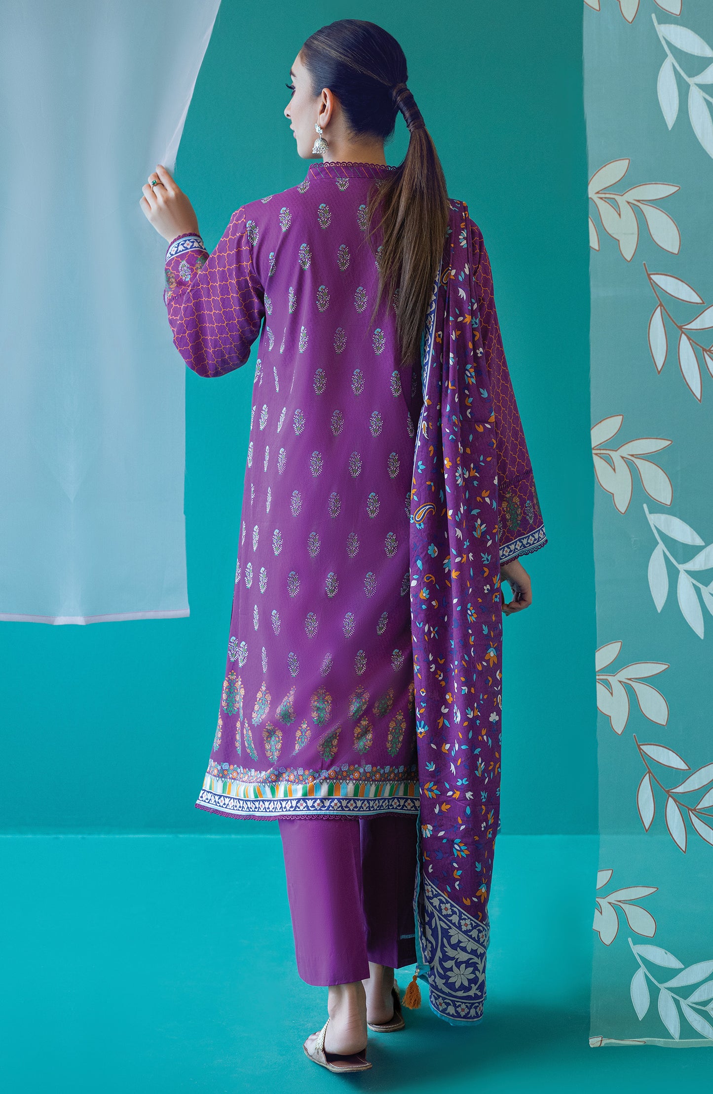 OTL-22-180/U PURPLE LAWN  UNSTITCHED SHIRT DUPATTA PANTS