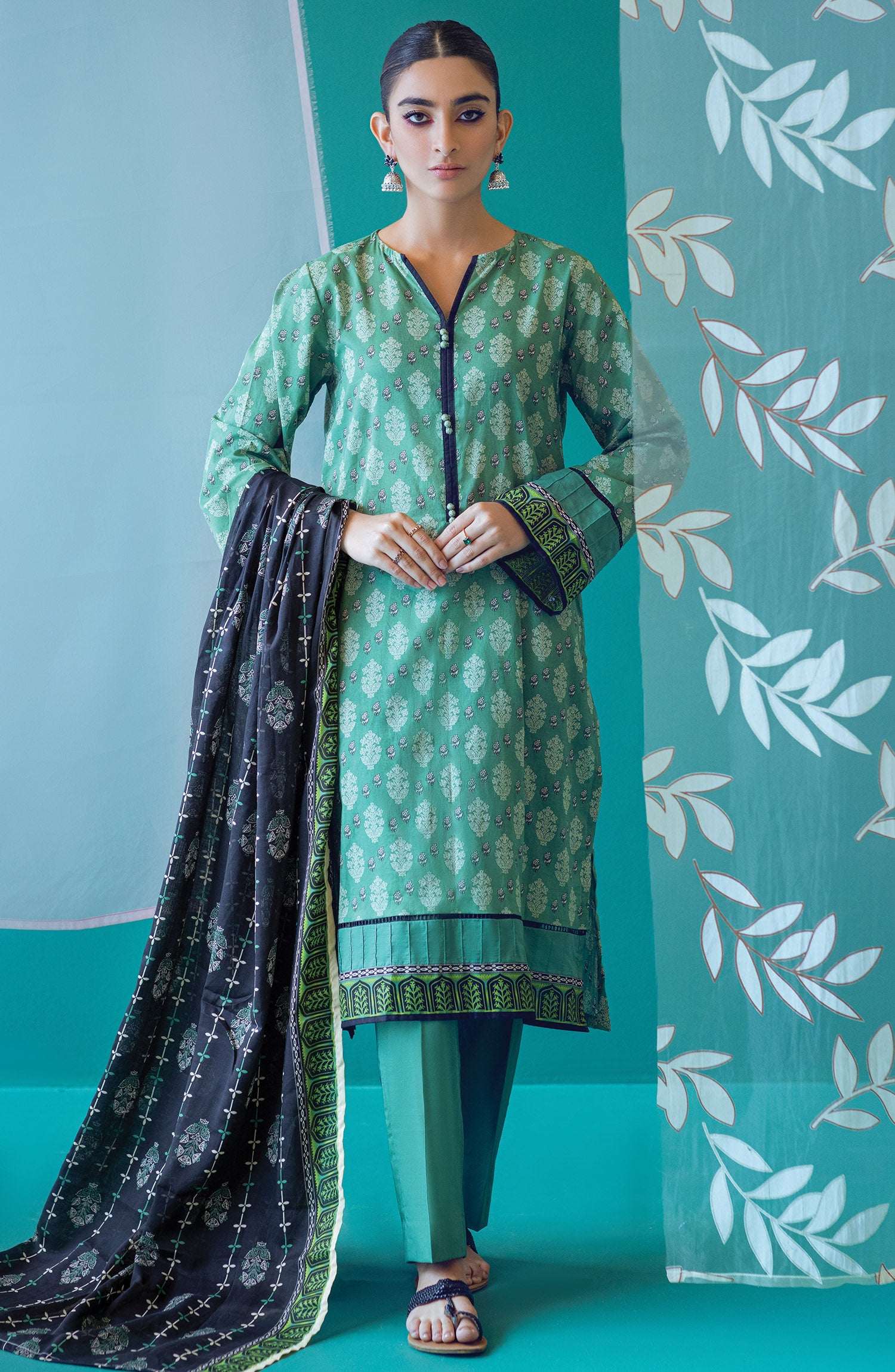 OTL-22-191/U GREEN LAWN  UNSTITCHED SHIRT DUPATTA PANTS