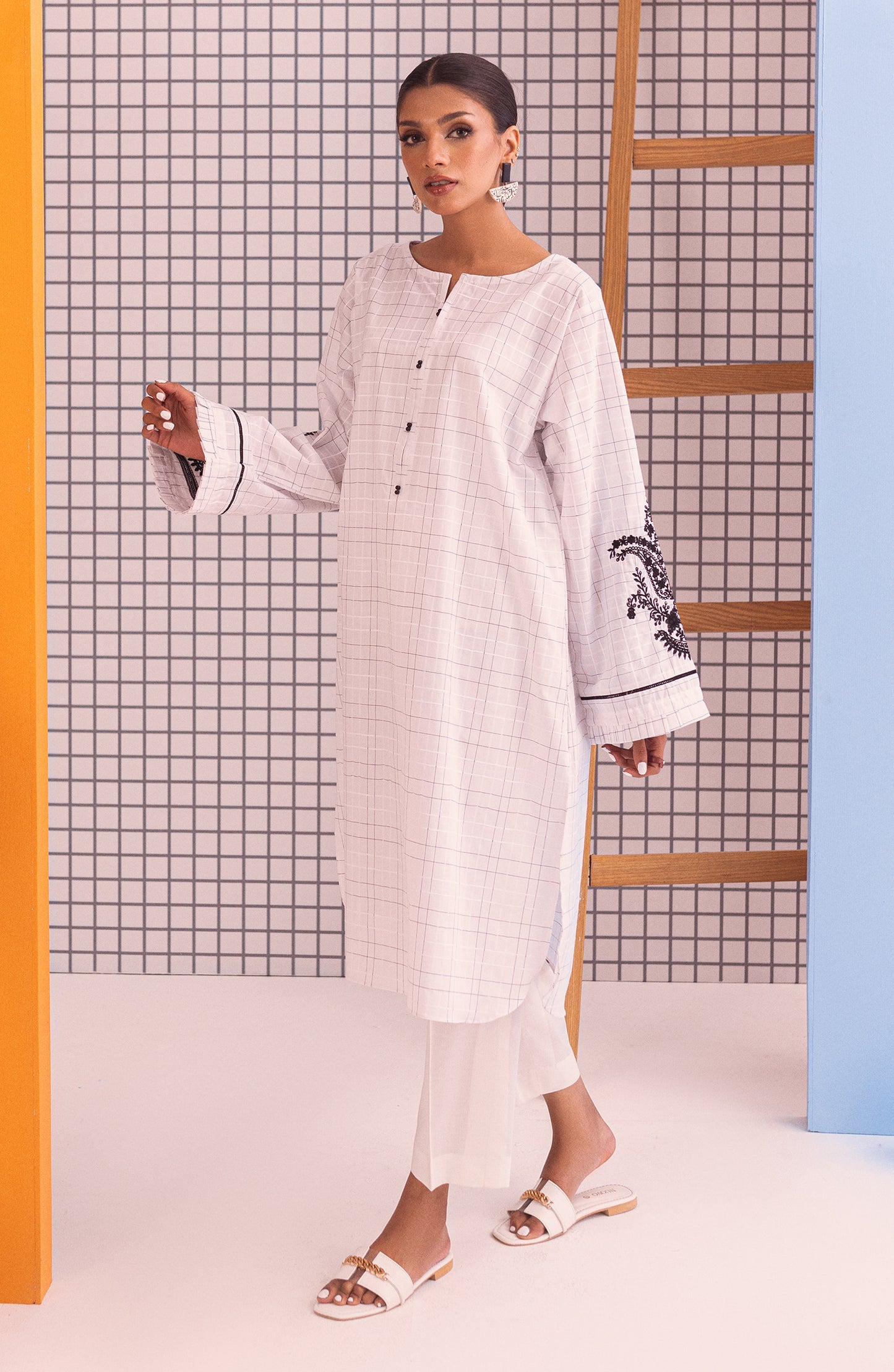 NHC-S-23-006 WHITE COTTON SCSHIRT READY TO WEAR SHIRT
