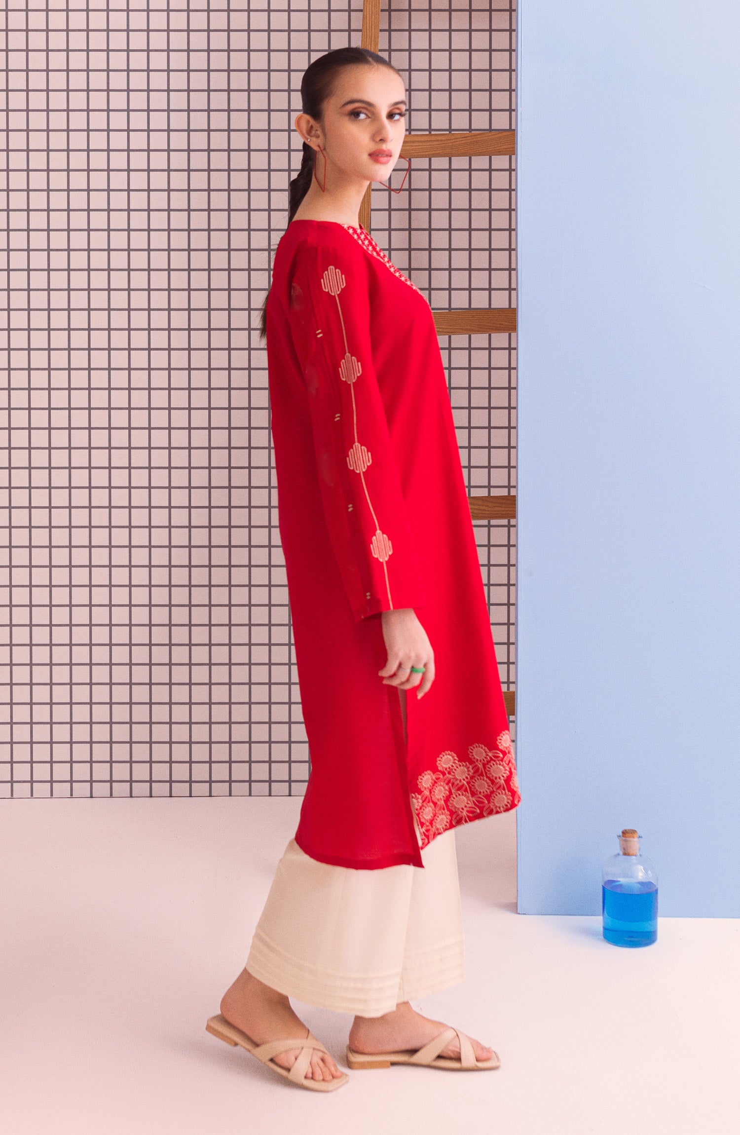 NHC-S-23-003 RED LAWN SCSHIRT READY TO WEAR SHIRT