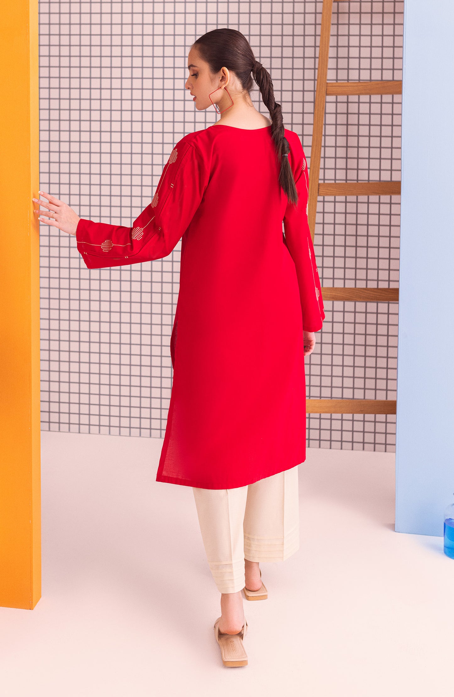 NHC-S-23-003 RED LAWN SCSHIRT READY TO WEAR SHIRT