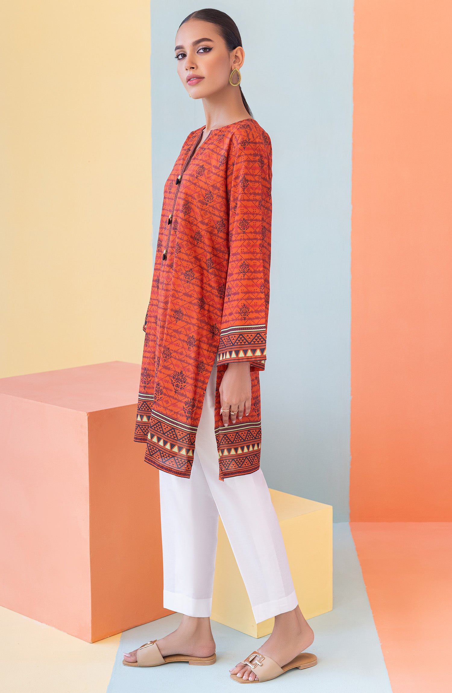 HCS-S-22-084 RED LAWN SCSHIRT READY TO WEAR SHIRT