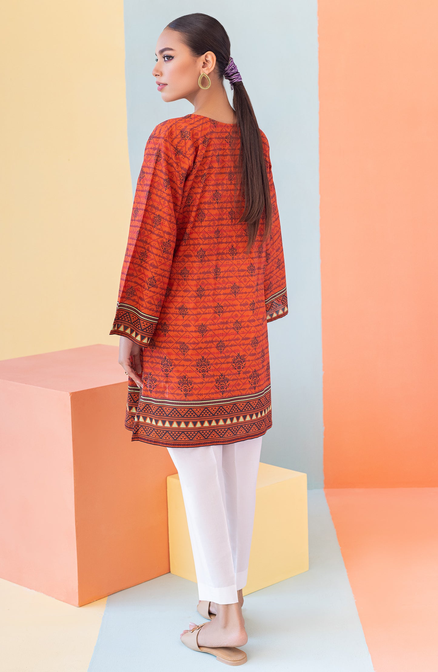 HCS-S-22-084 RED LAWN SCSHIRT READY TO WEAR SHIRT