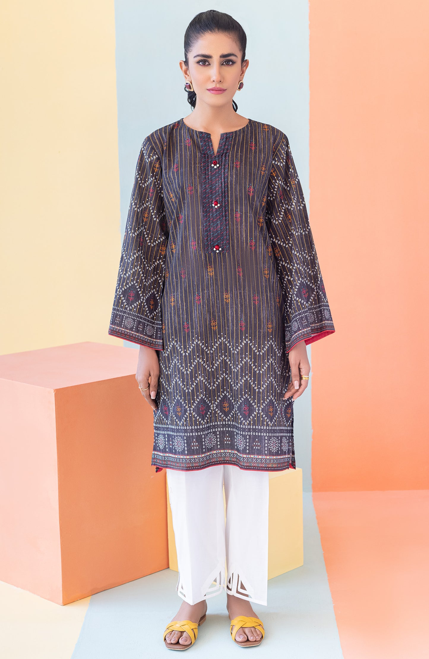 HCS-S-22-073 BLACK LAWN SCSHIRT READY TO WEAR SHIRT