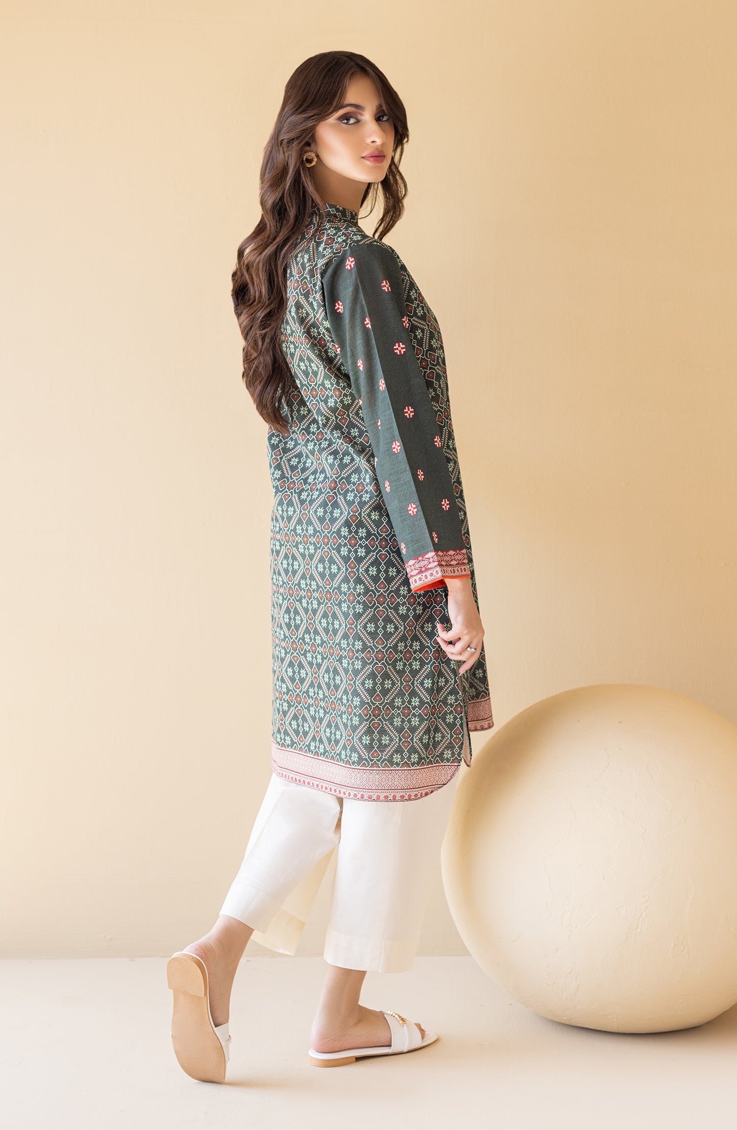 HCS-S-22-097 GREEN KHADDAR SCSHIRT READY TO WEAR SHIRT