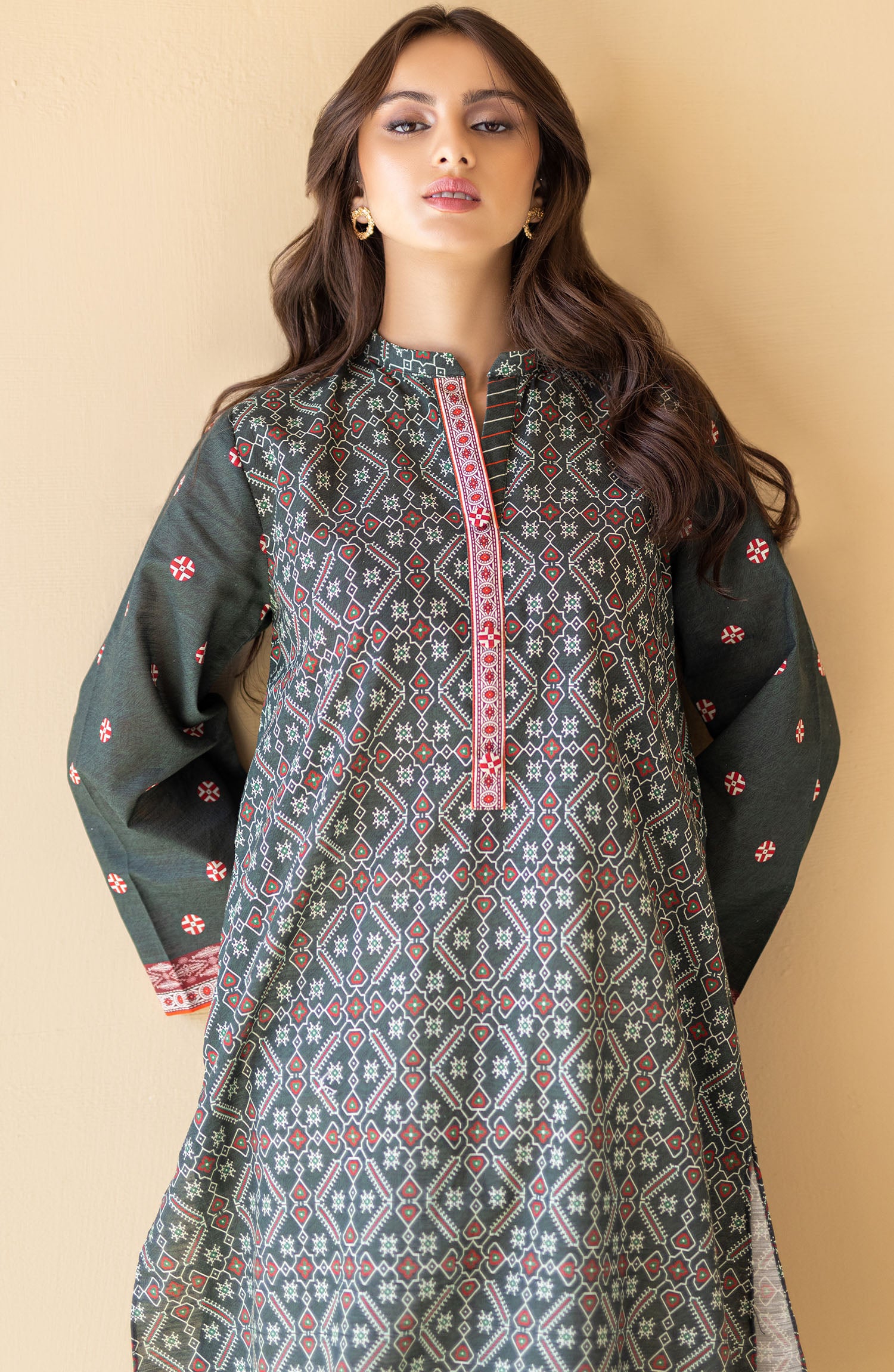 HCS-S-22-097 GREEN KHADDAR SCSHIRT READY TO WEAR SHIRT