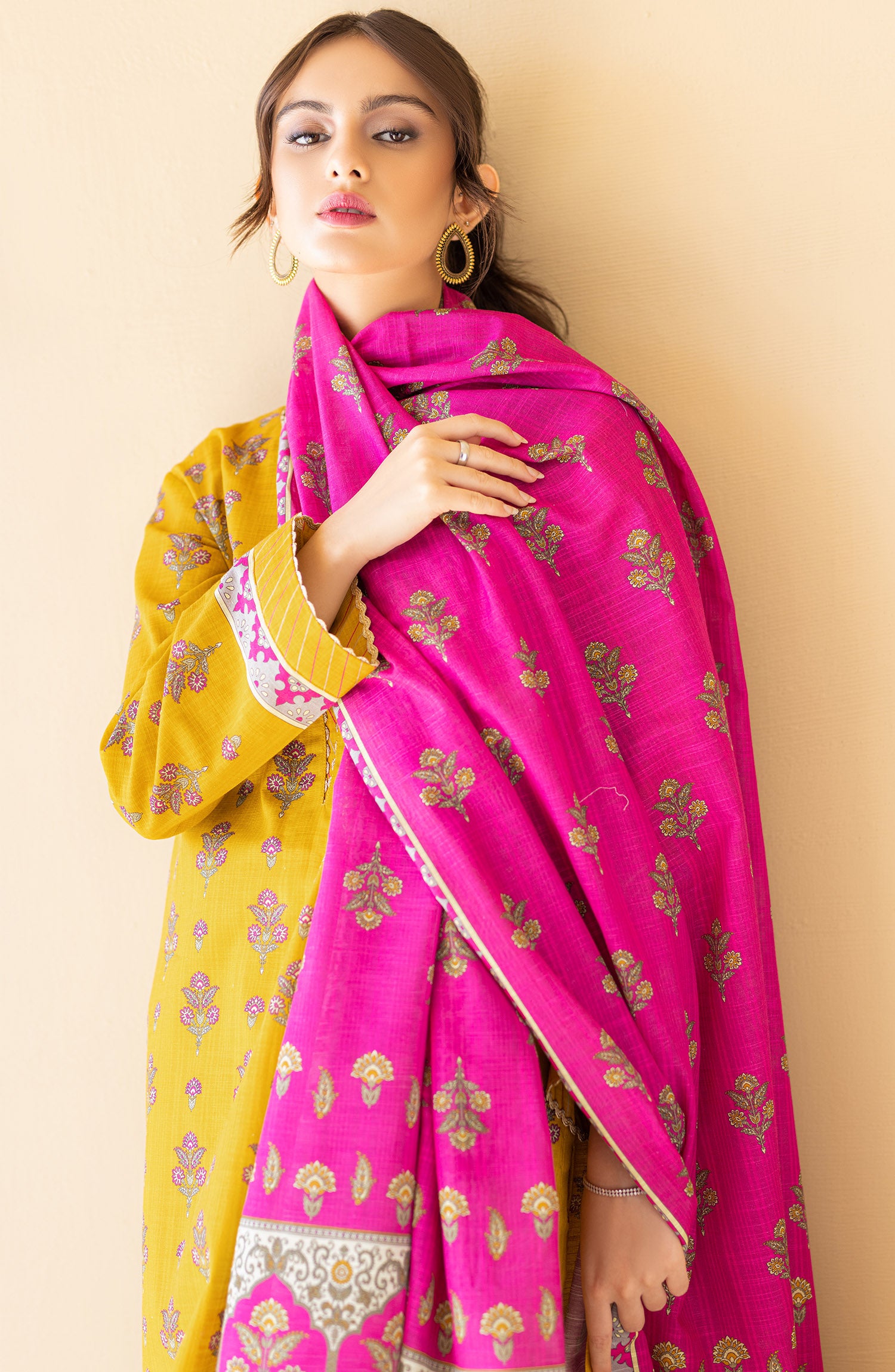 NRDS-22-050/U YELLOW KHADDAR  UNSTITCHED SHIRT DUPATTA