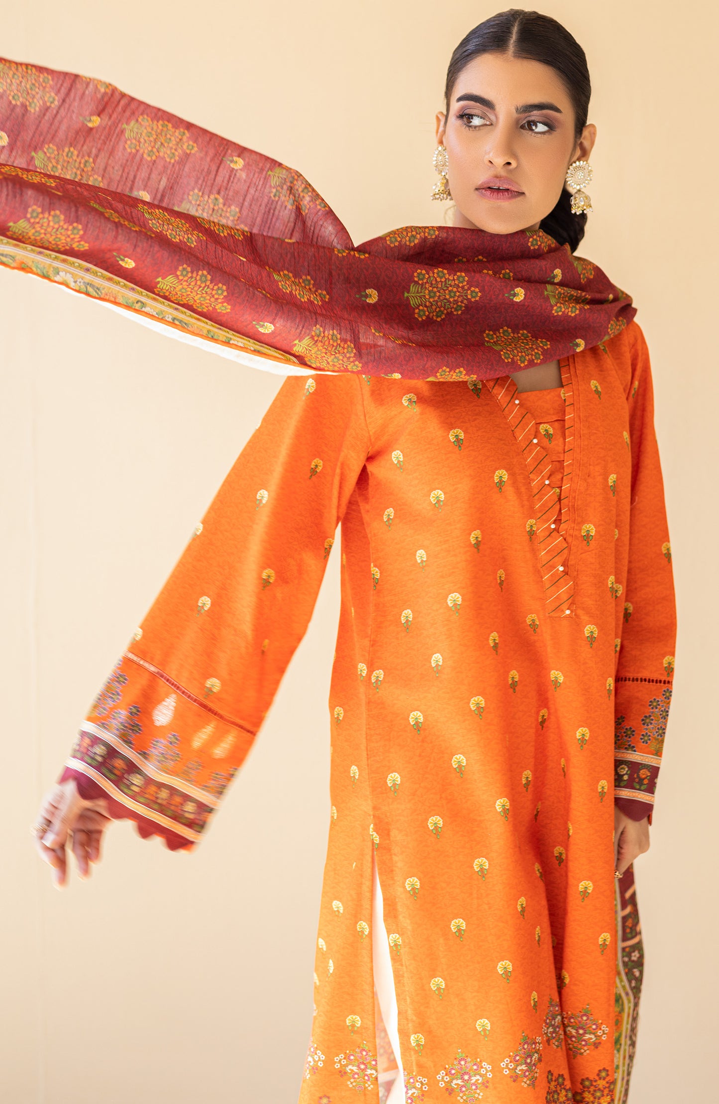 NRDS-22-044/U ORANGE KHADDAR  UNSTITCHED SHIRT DUPATTA