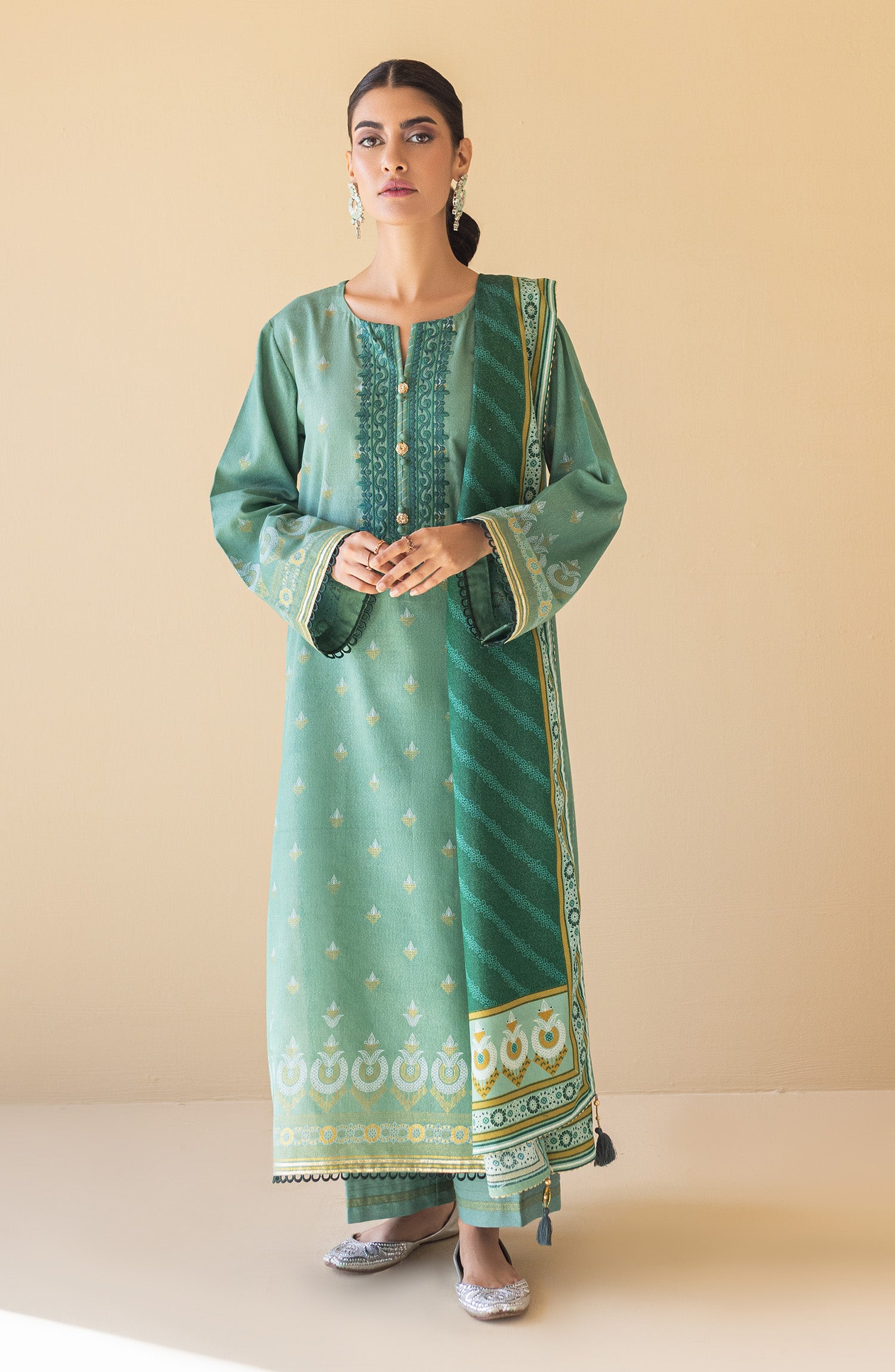 OTL-22-248/U GREEN KARANDI  UNSTITCHED SHIRT DUPATTA PANTS
