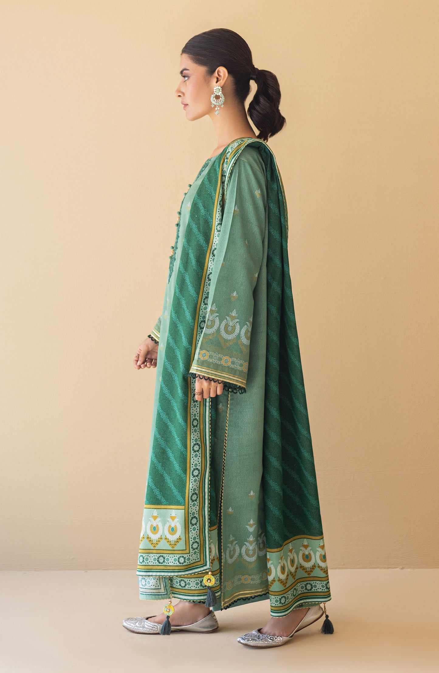OTL-22-248/U GREEN KARANDI  UNSTITCHED SHIRT DUPATTA PANTS