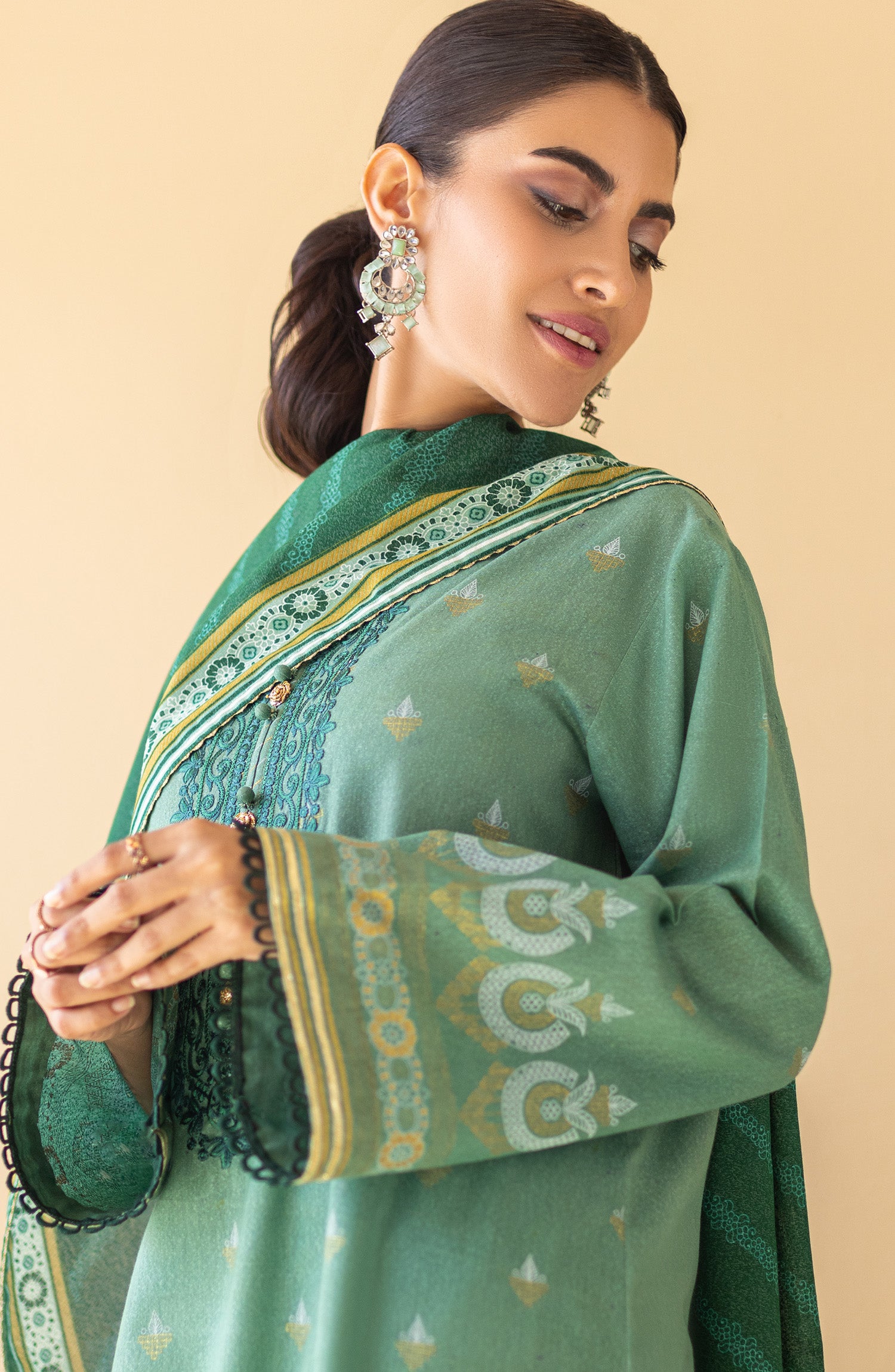OTL-22-248/U GREEN KARANDI  UNSTITCHED SHIRT DUPATTA PANTS