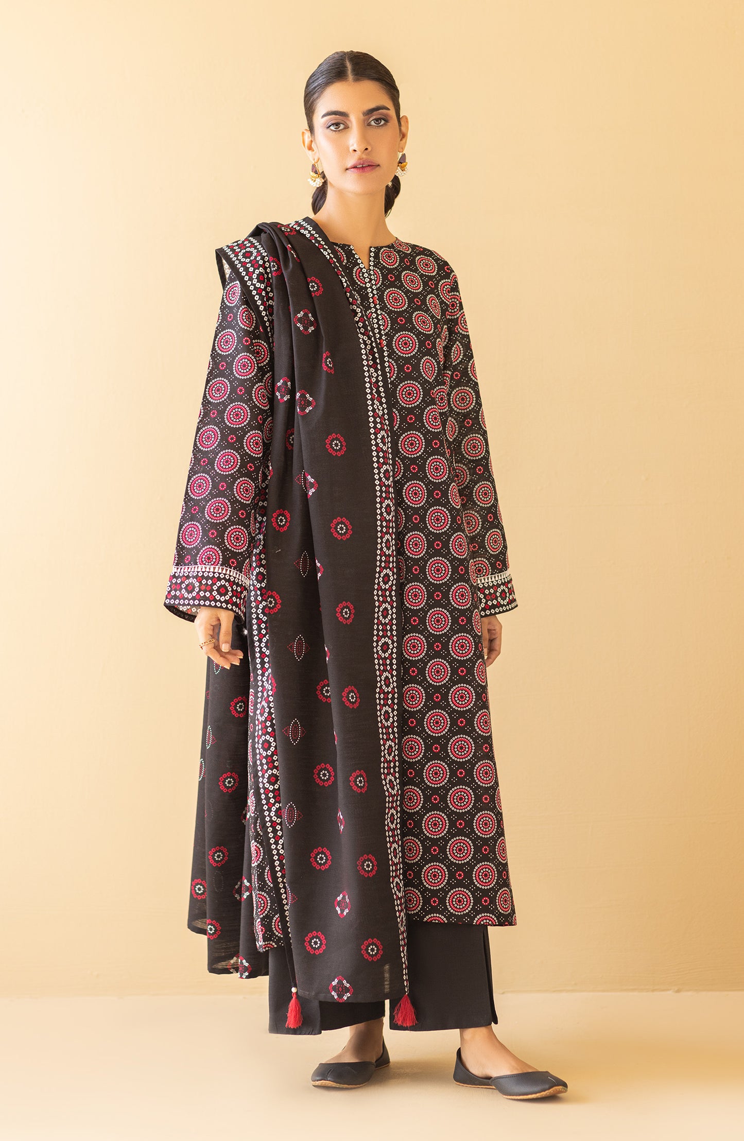 OTL-22-244/U BLACK KHADDAR  UNSTITCHED SHIRT DUPATTA PANTS