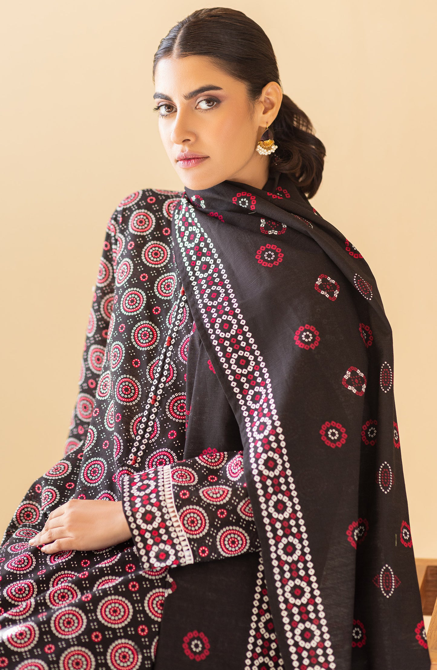 OTL-22-244/U BLACK KHADDAR  UNSTITCHED SHIRT DUPATTA PANTS