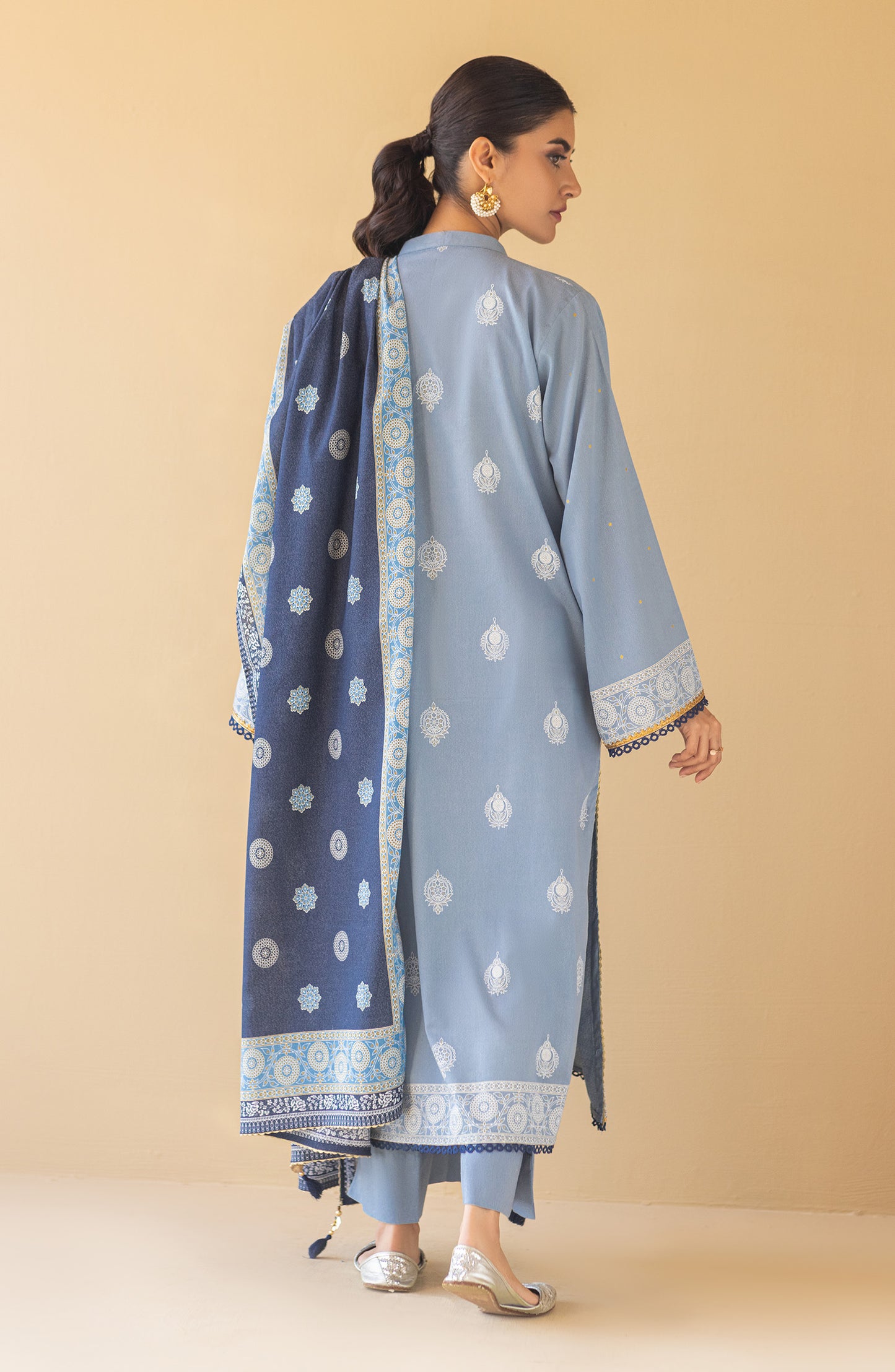 OTL-22-246/U BLUE KARANDI  UNSTITCHED SHIRT DUPATTA PANTS