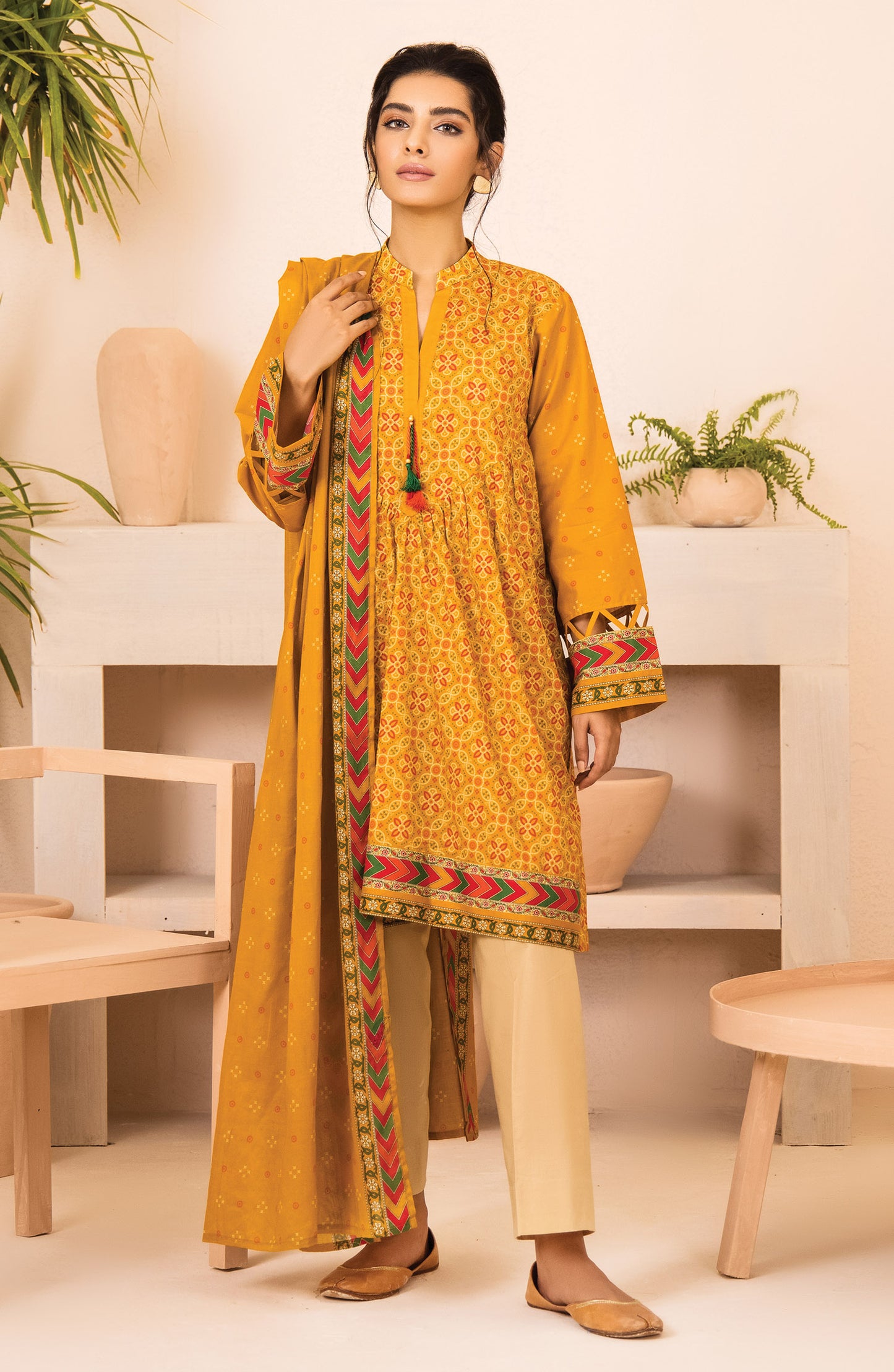 Unstitched 2 Piece Print Cambric Shirt and Lawn Dupatta