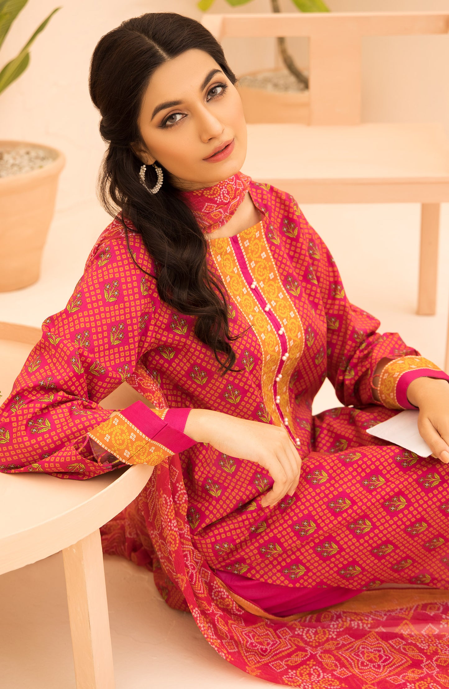 Unstitched 3 Piece Printed Lawn Shirt, Cambric Pant and Chiffon Dupatta