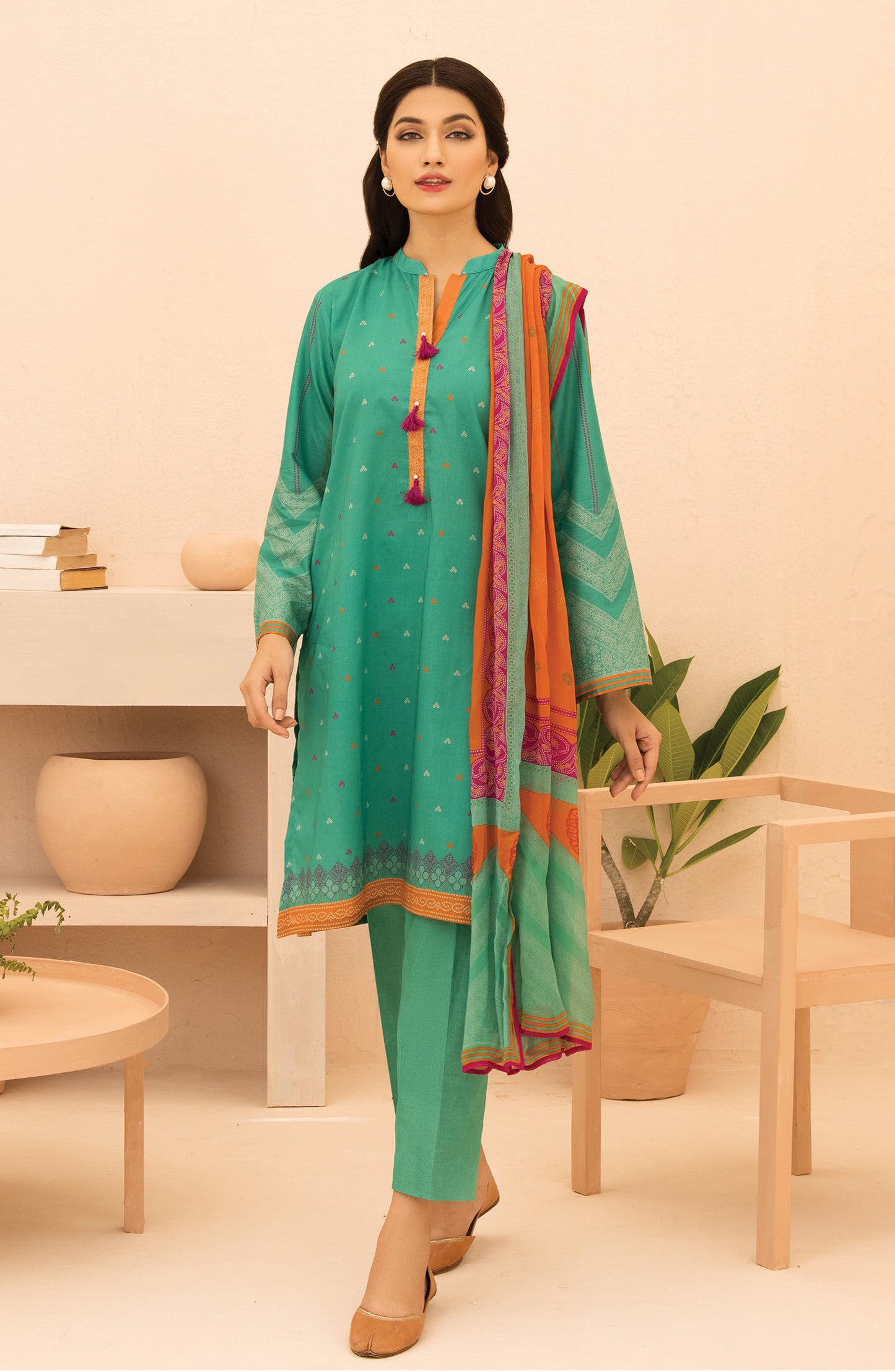 Unstitched 3 Piece Printed Lawn Shirt , Cambric Pant and Chiffon Dupatta