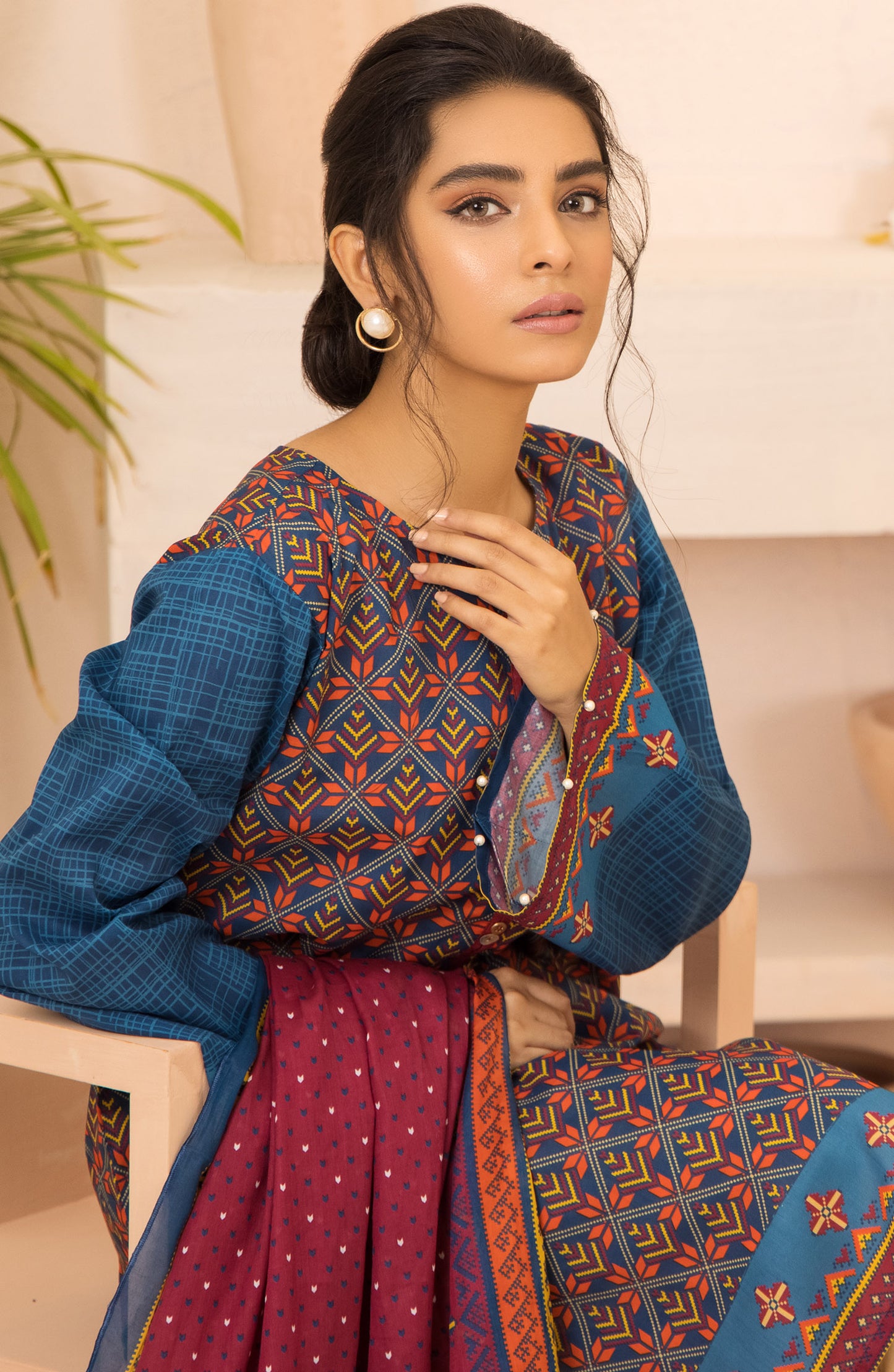 Unstitched 2 Piece Printed Heavy Lawn Shirt and Lawn Dupatta