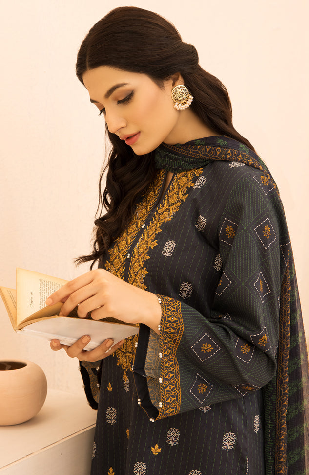 Unstitched 3 Piece Embroidered Heavy Lawn Shirt , Cambric Pant and Chiffon Dupatta