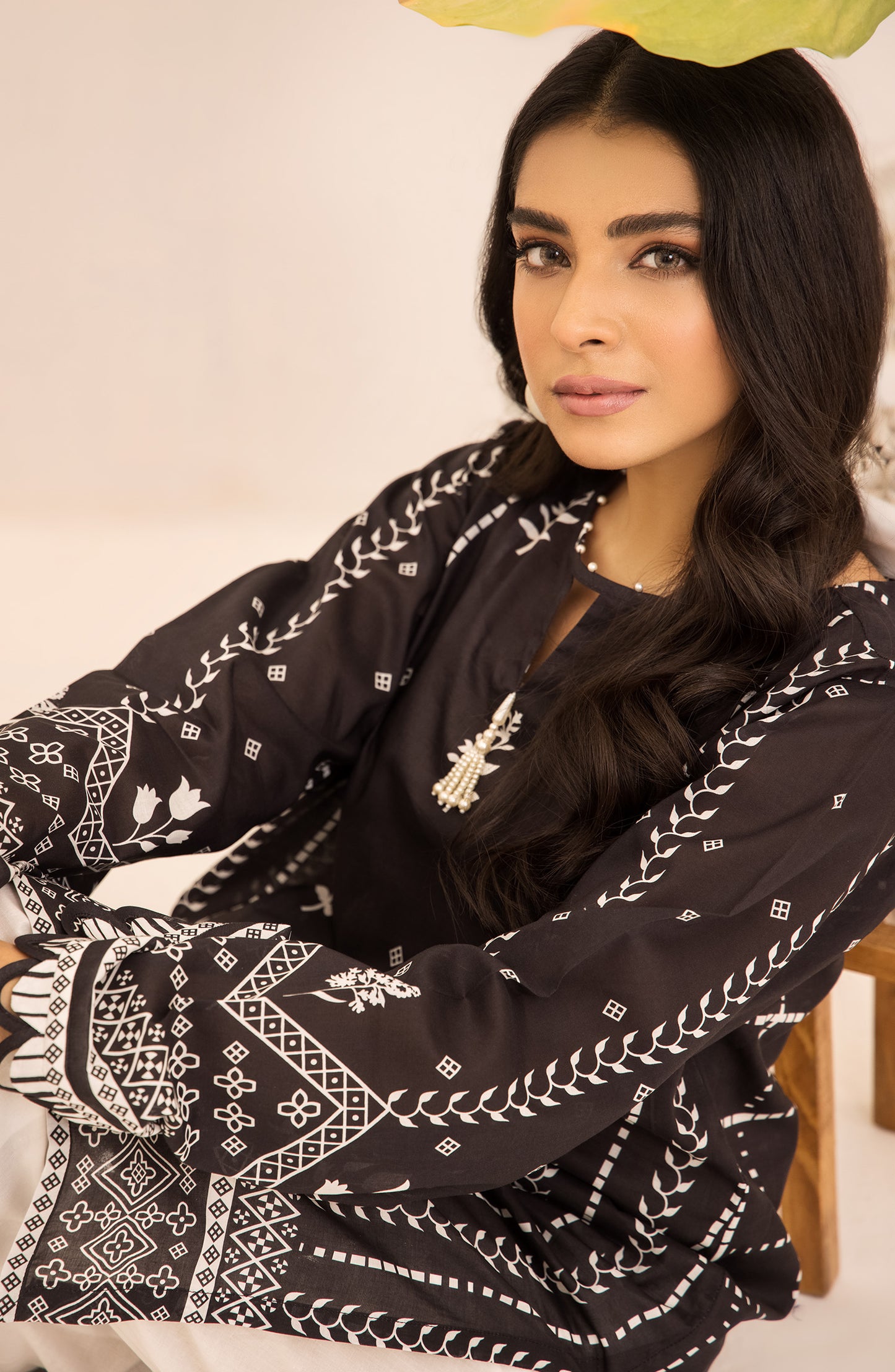 Unstitched 1 Piece Printed Heavy Lawn Shirt