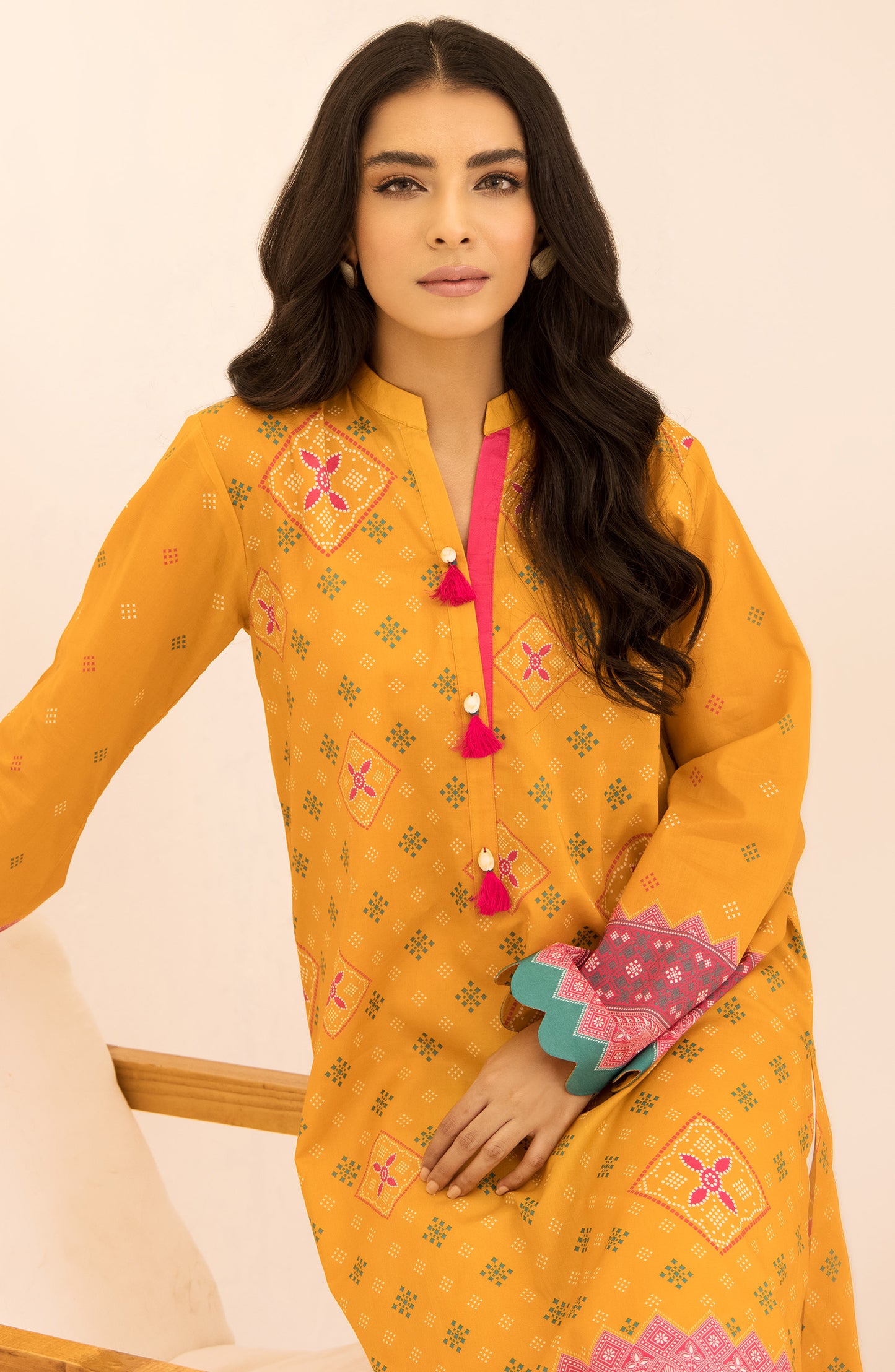 Unstitched 1 Piece Printed Heavy Lawn Shirt