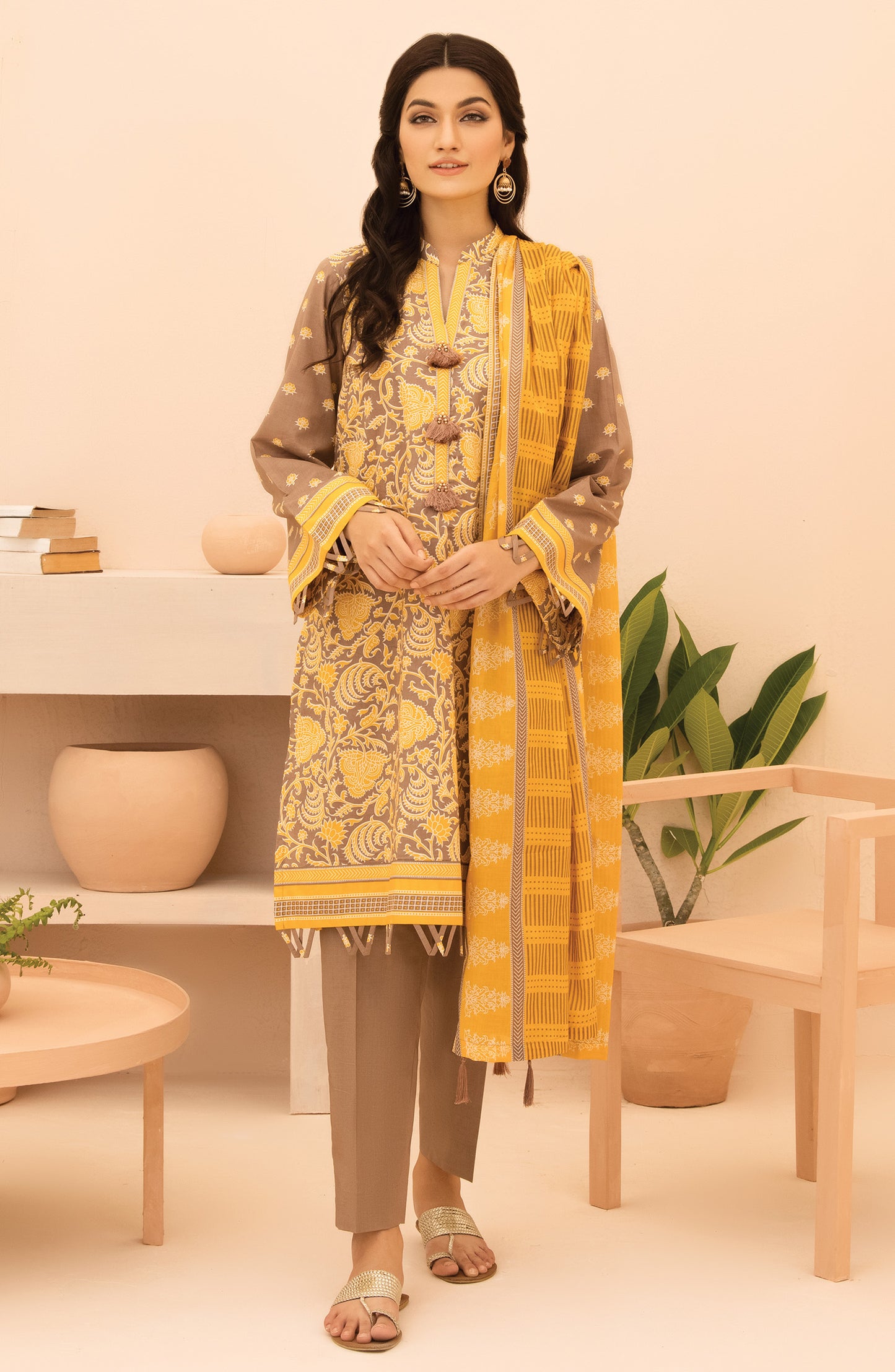 Unstitched 3 Piece Printed  Lawn Shirt , Dyed Textured Pant and Lawn Dupatta