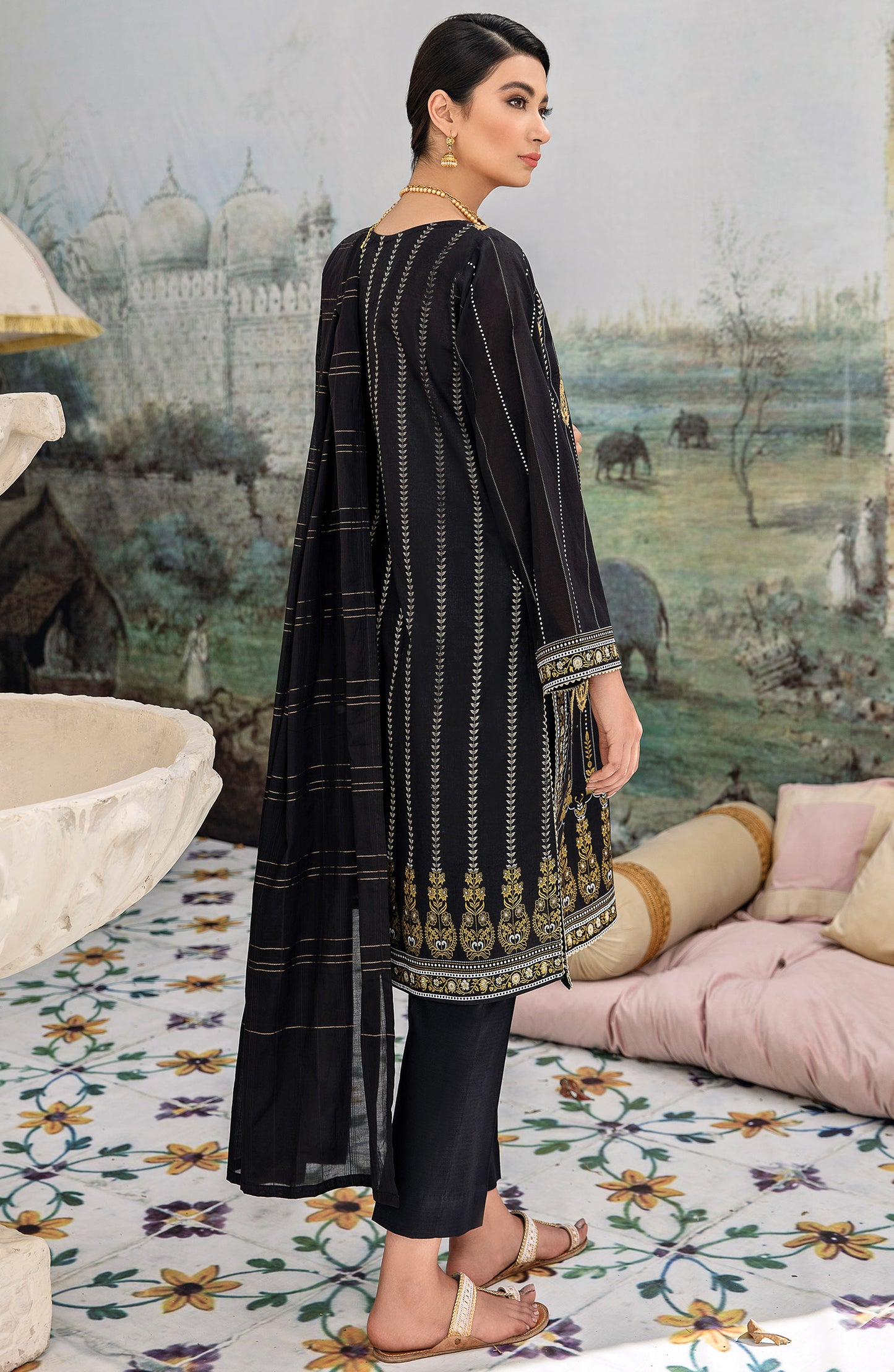 Unstitched 3 Piece Embroidered Lawn Suit