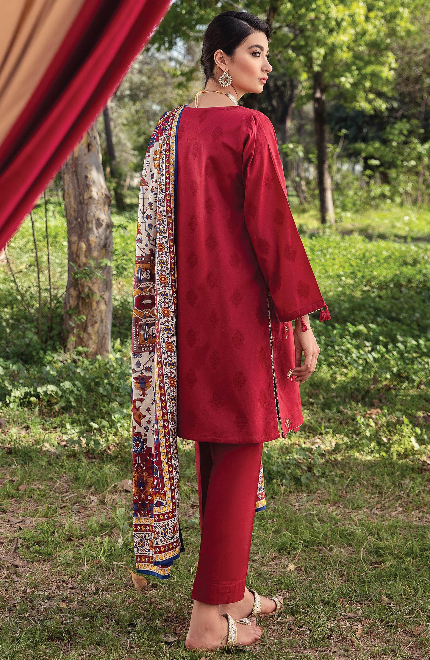 Stitched 3 Piece Embroidered Jacquard Suit