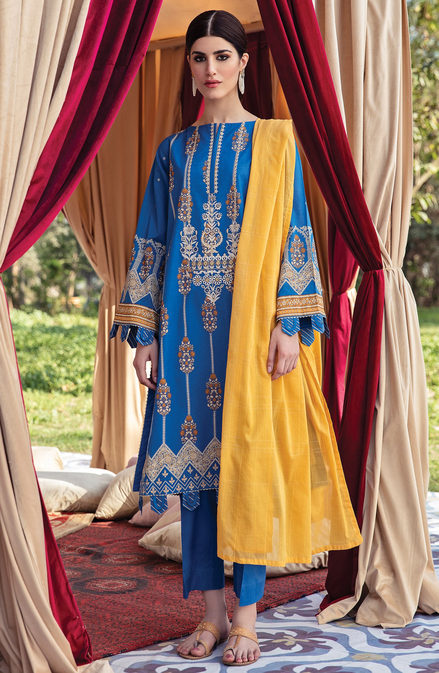 Unstitched 3 Piece Embroidered Lawn Suit