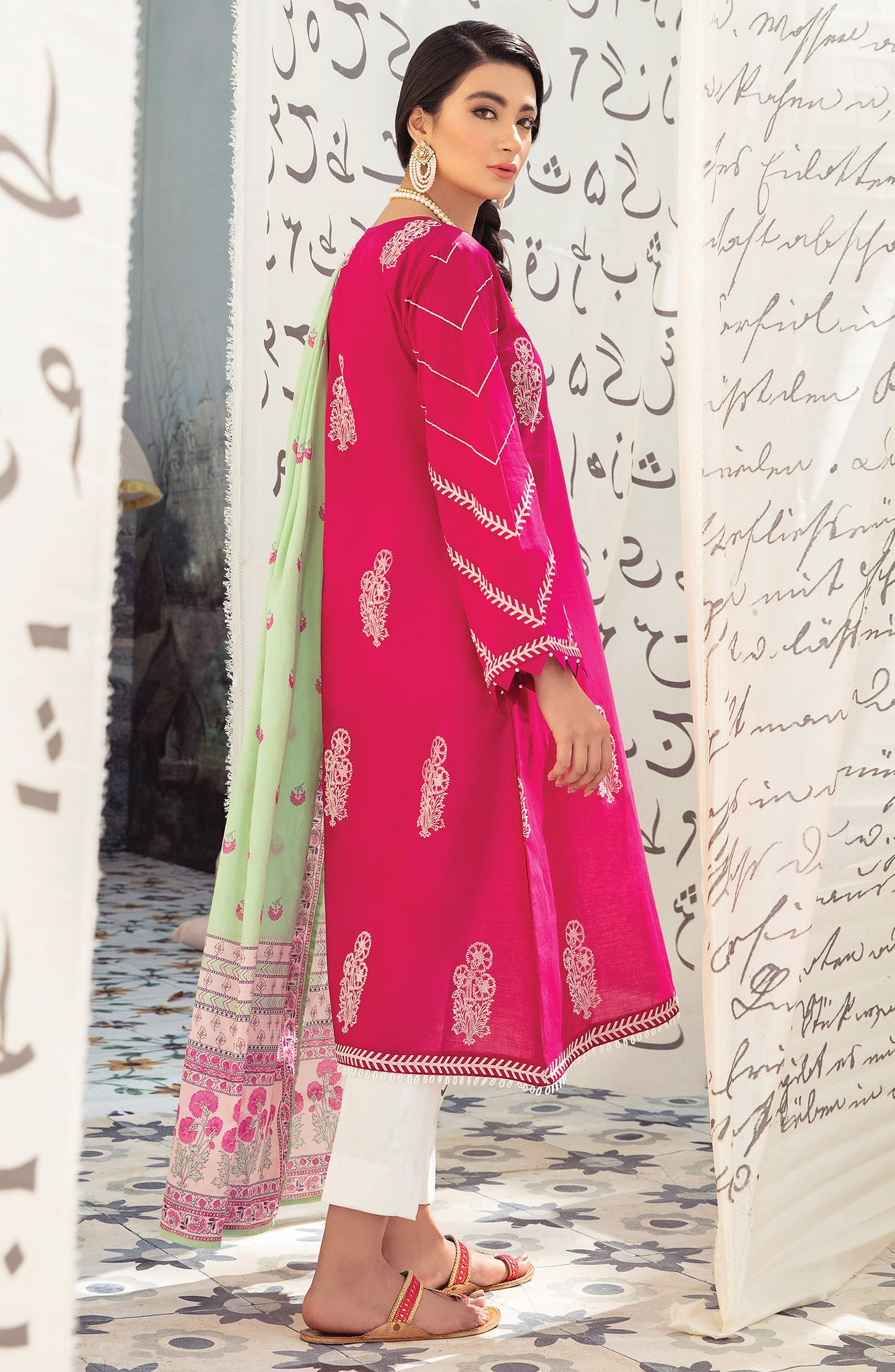 Unstitched 2 Piece Puff Printed Lawn Shirt Dupatta