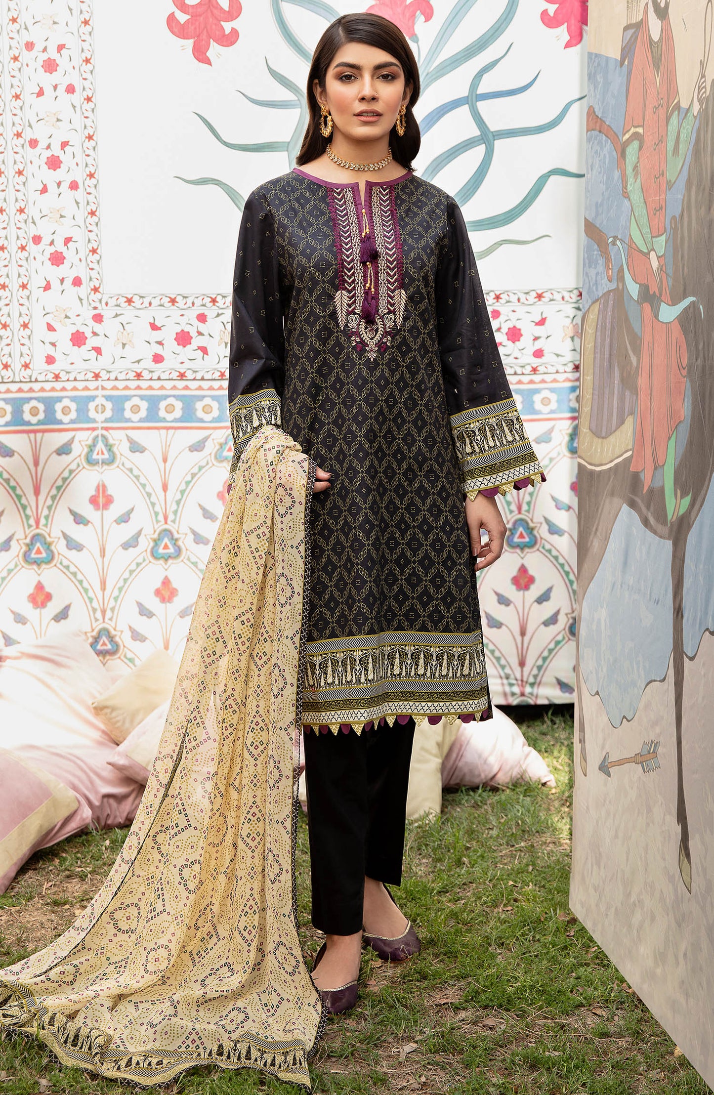 Unstitched 3 Piece Embroidered Lawn Suit