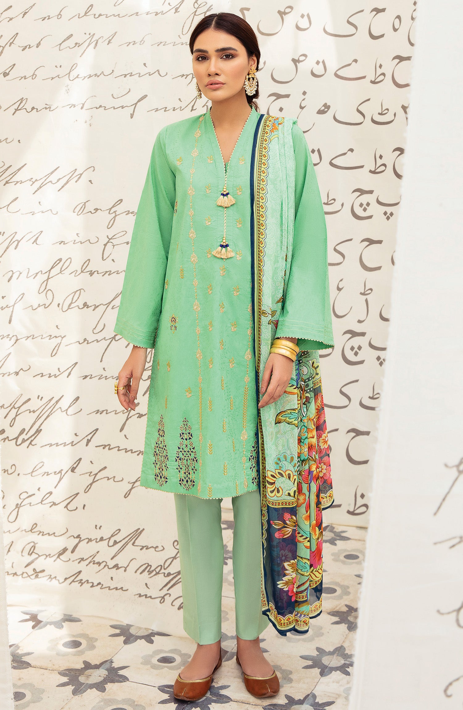 Unstitched 3 Piece Embroidered Jacquard Suit (OTL-21-046/U GREEN)