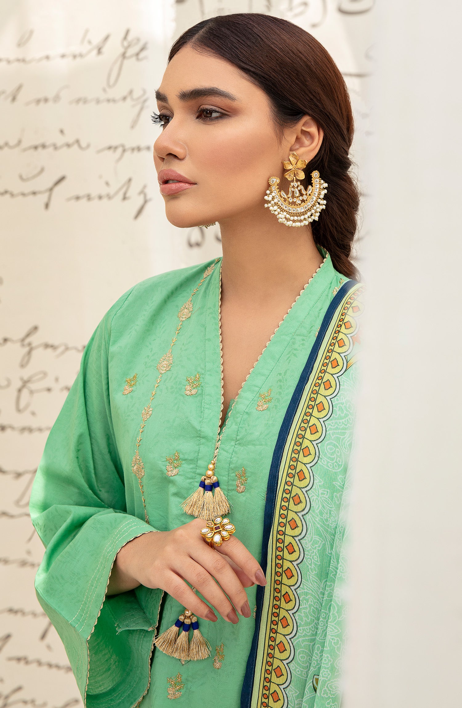 Unstitched 3 Piece Embroidered Jacquard Suit (OTL-21-046/U GREEN)