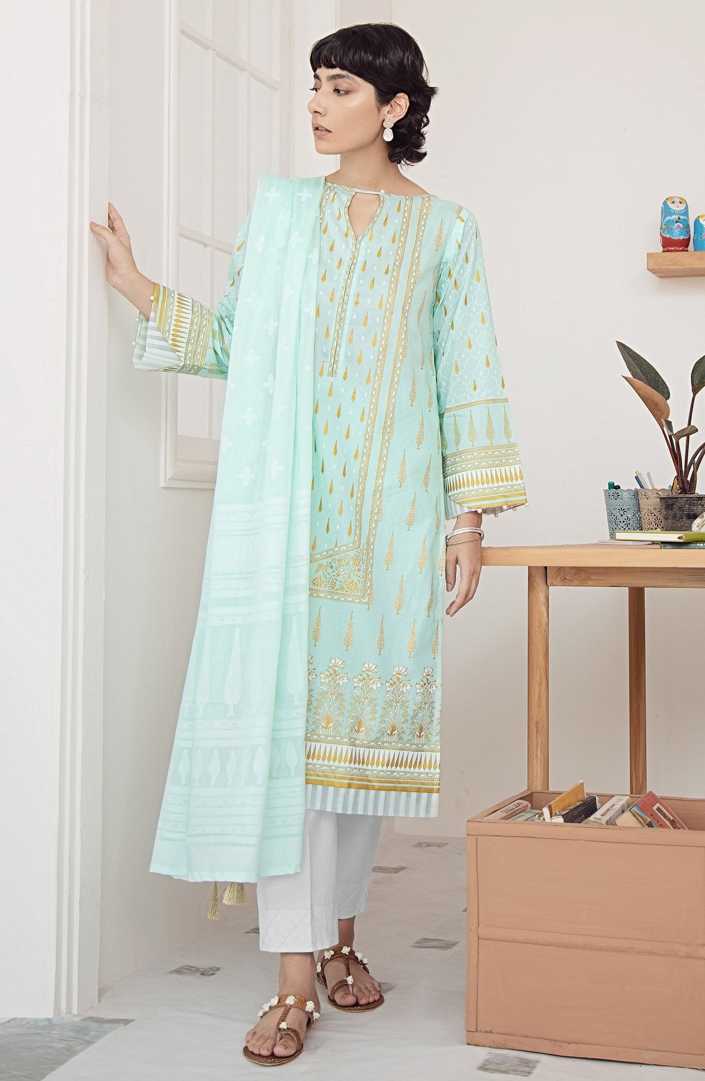 Unstitched 2PC Pearl Printed Shirt Jacquard Dupatta