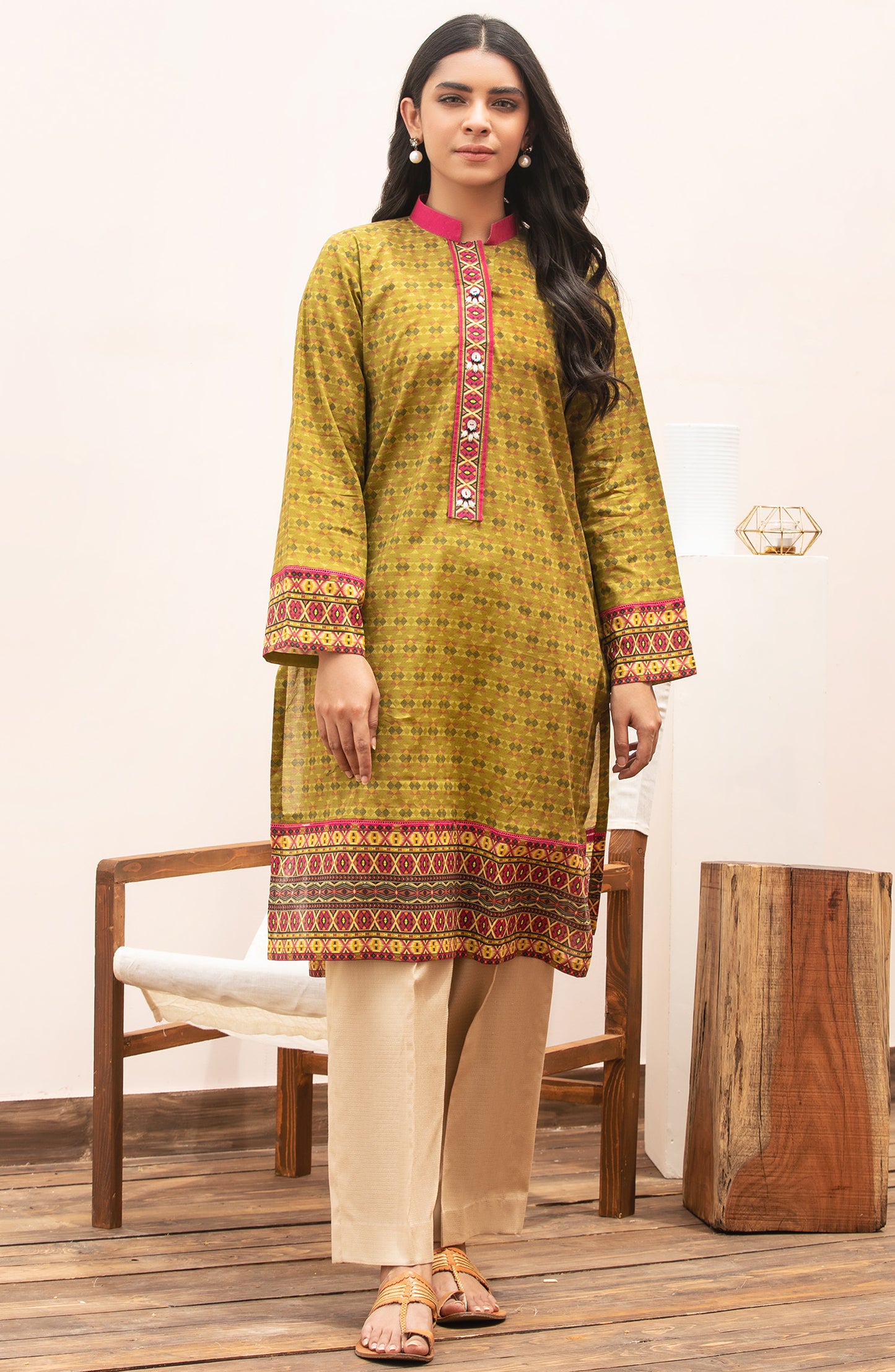 Unstitched 1 Piece Printed Lawn Shirt