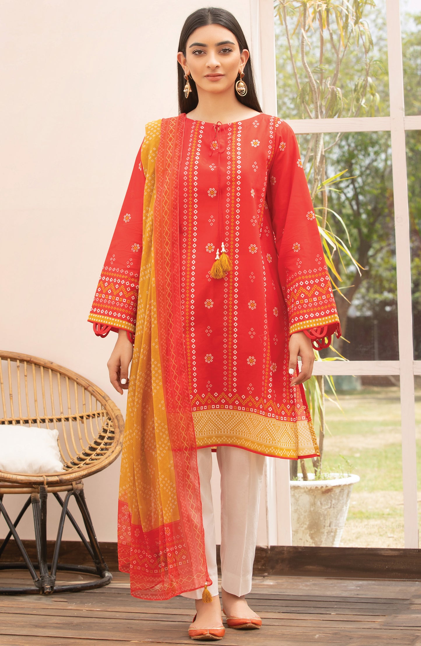 Unstitched 2 Piece Printed Lawn Shirt Chiffon Dupatta